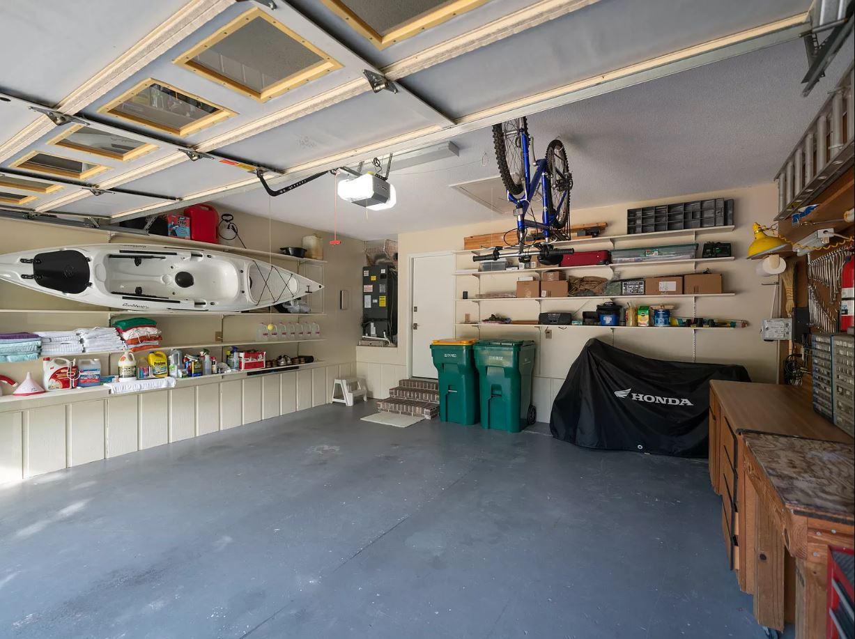 CARIBBEAN EAST - Residential