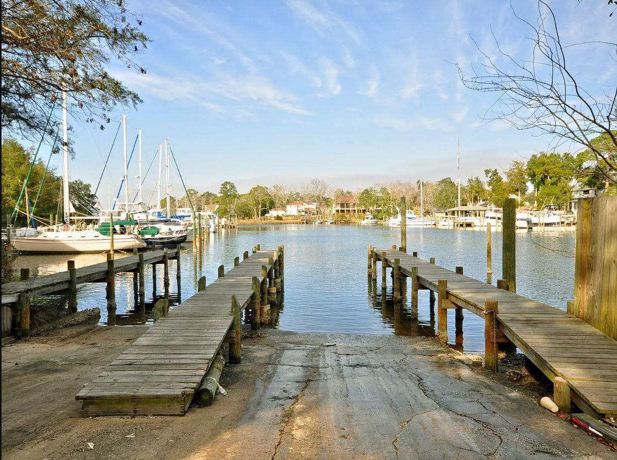 CARIBBEAN EAST - Residential