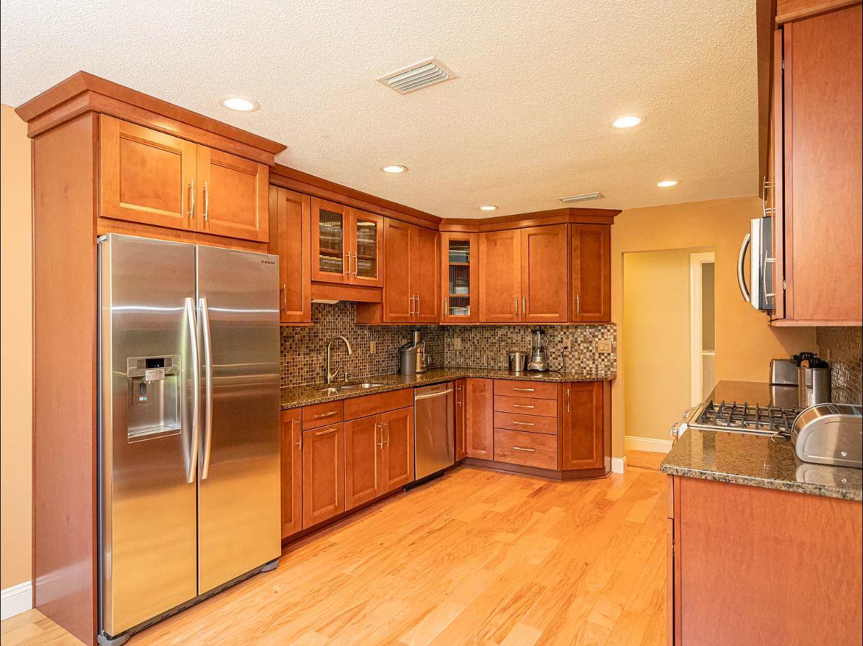 CARIBBEAN EAST - Residential