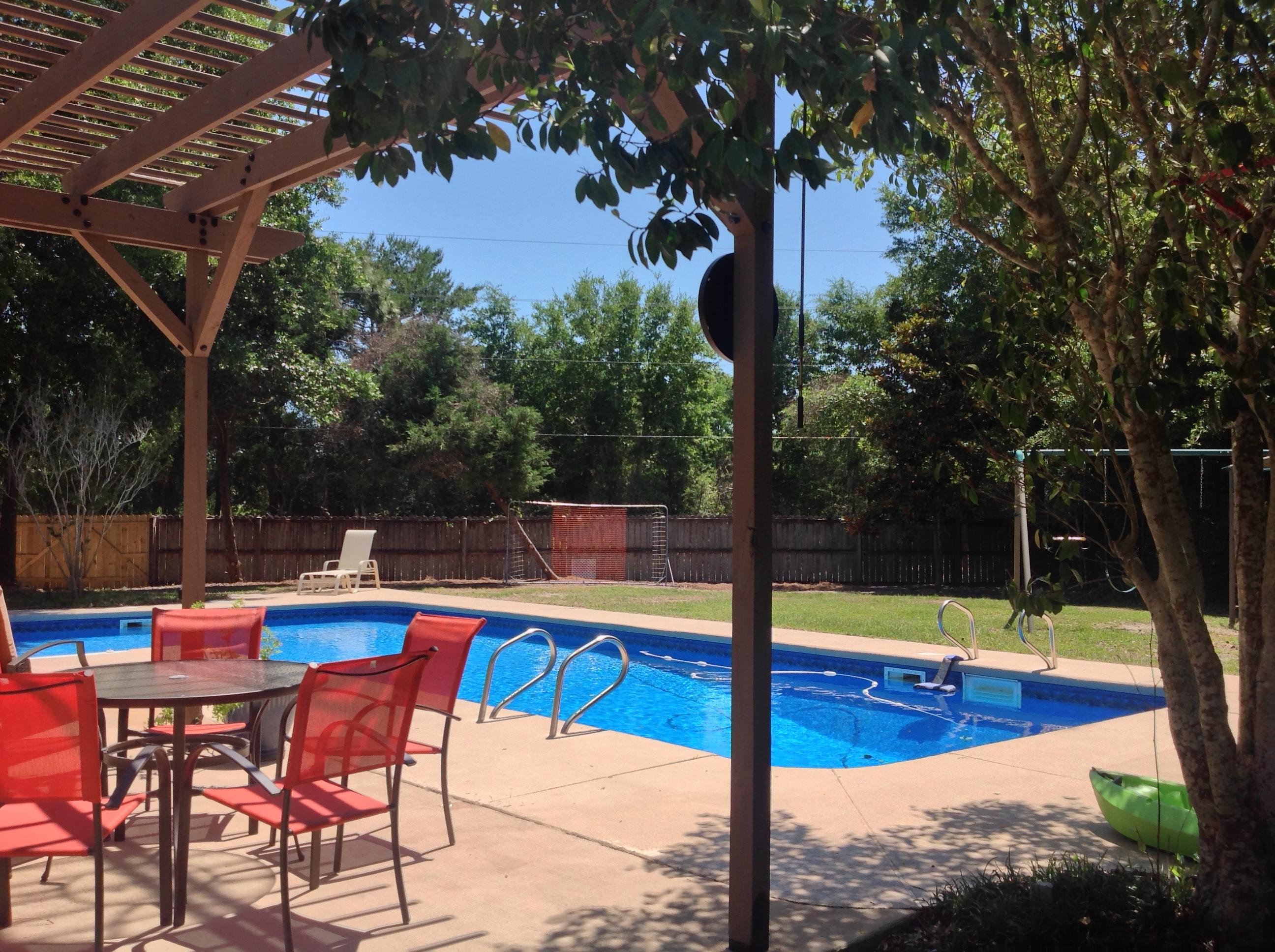 BRISTOL VILLAGE RAINTREE ESTATES - Residential