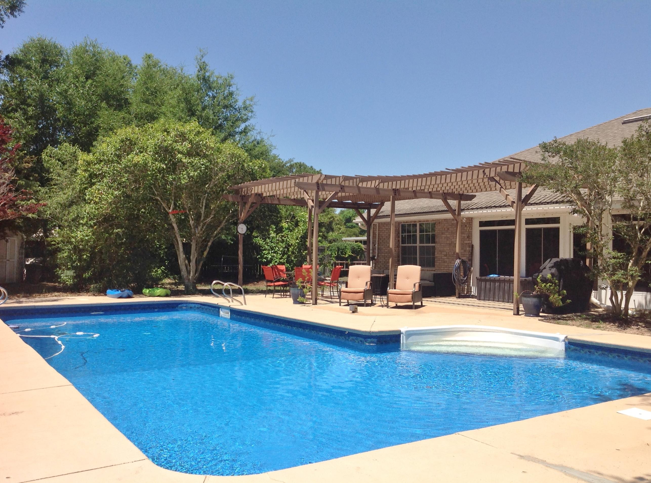 BRISTOL VILLAGE RAINTREE ESTATES - Residential