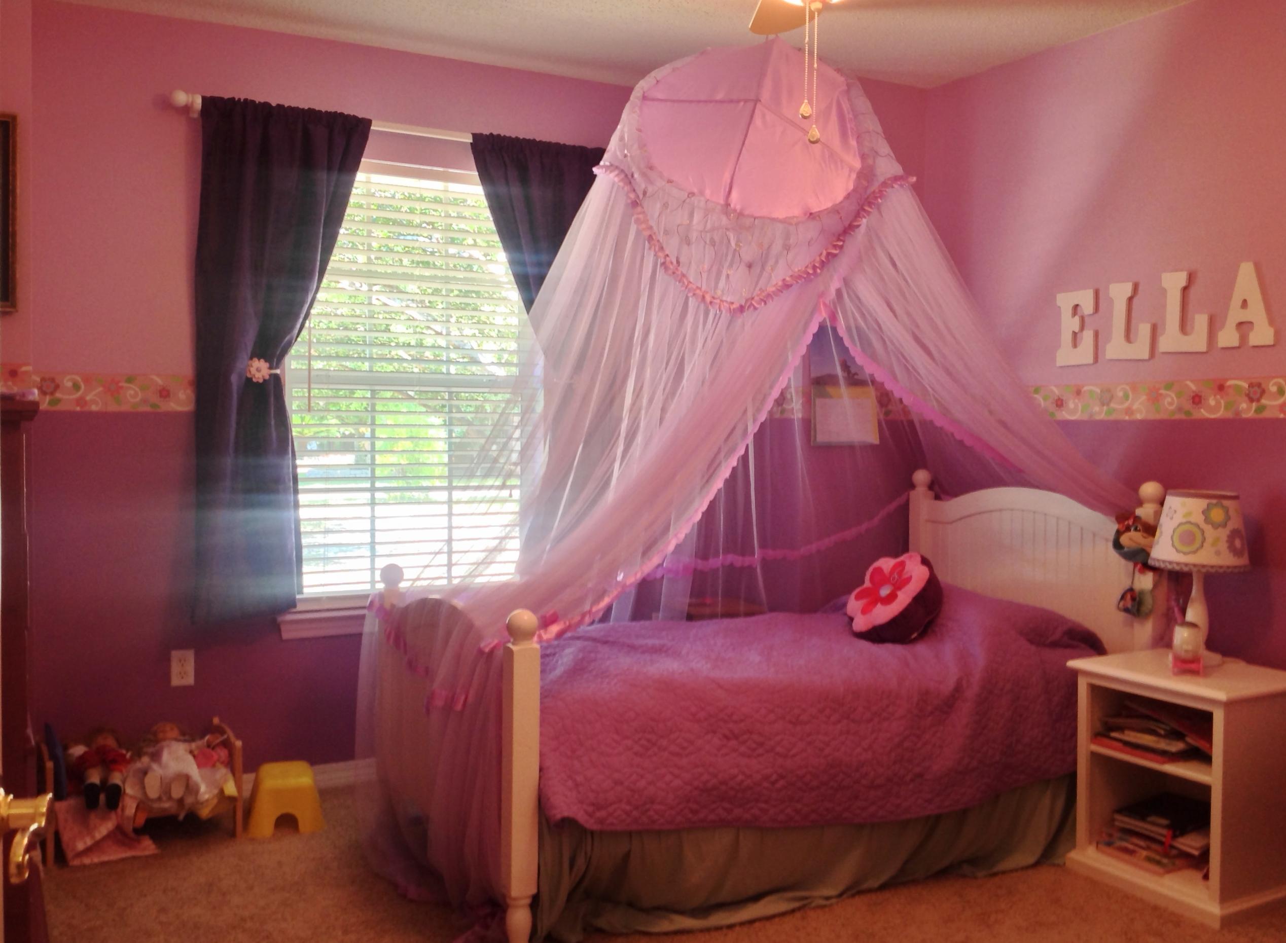 BRISTOL VILLAGE RAINTREE ESTATES - Residential