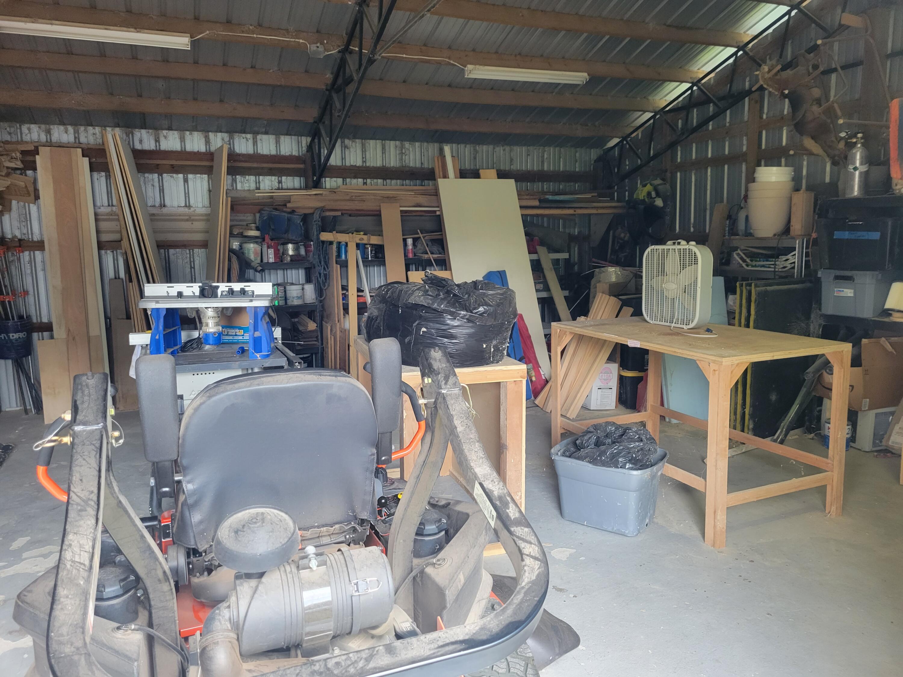 NO RECORDED SUBDIVISION - Residential