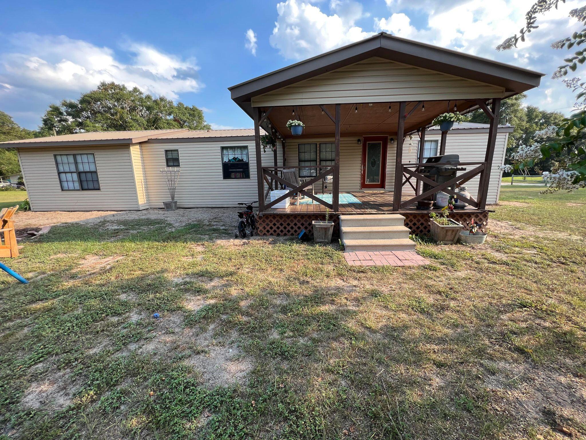 NO RECORDED SUBDIVISION - Residential