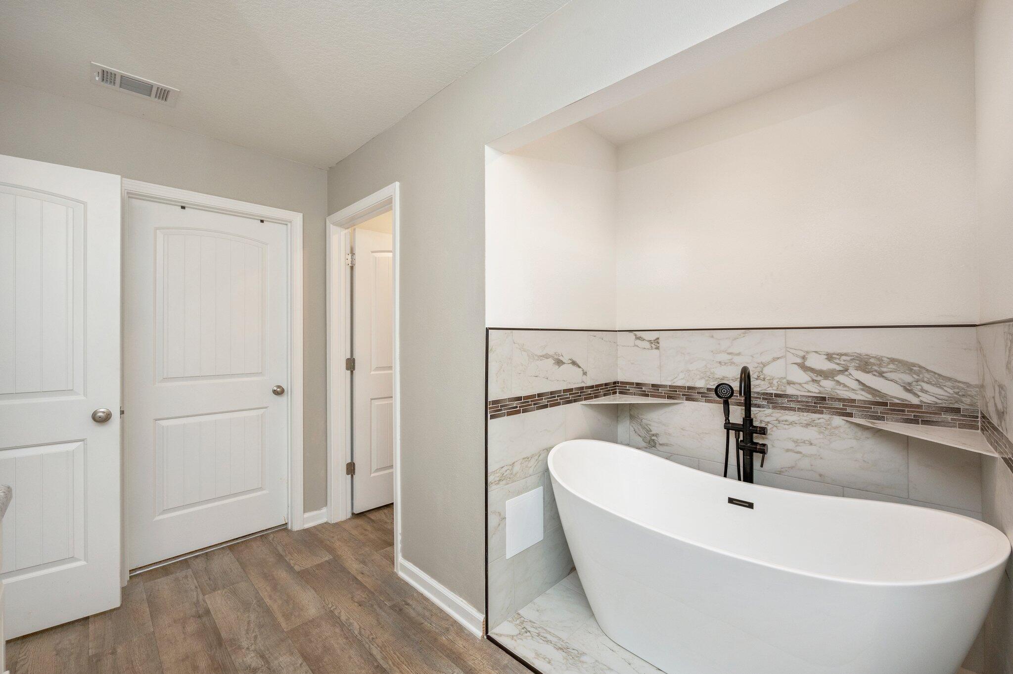 Redstone Commons - Residential