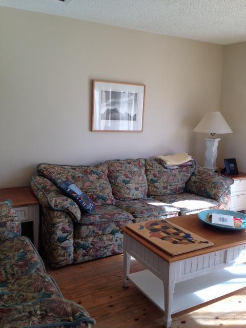 GRAYTON PLACE T/H UNREC - Residential