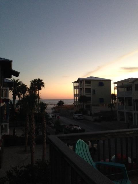 GRAYTON PLACE T/H UNREC - Residential