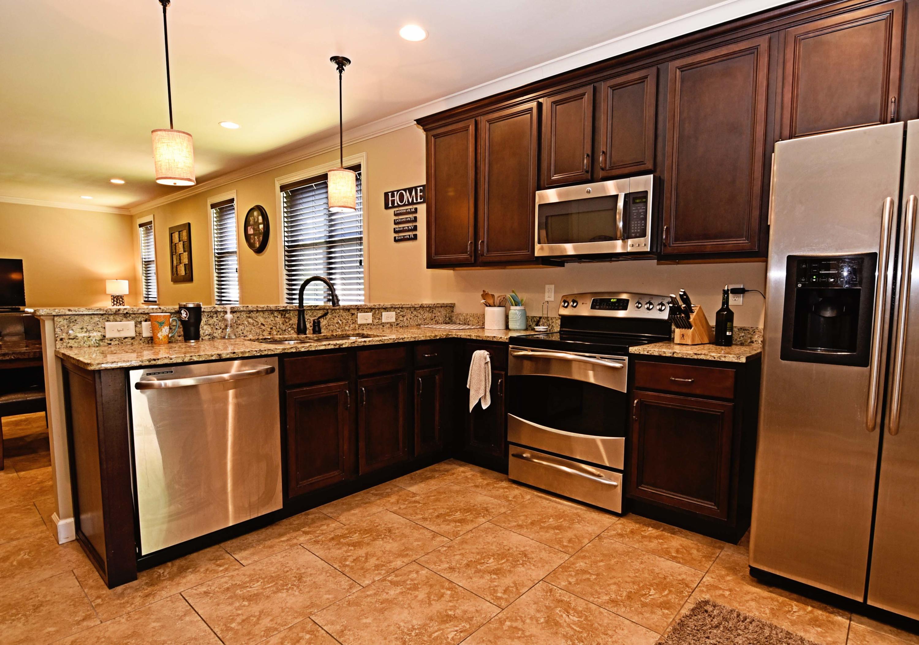 ARROWHEAD ESTATES - Residential