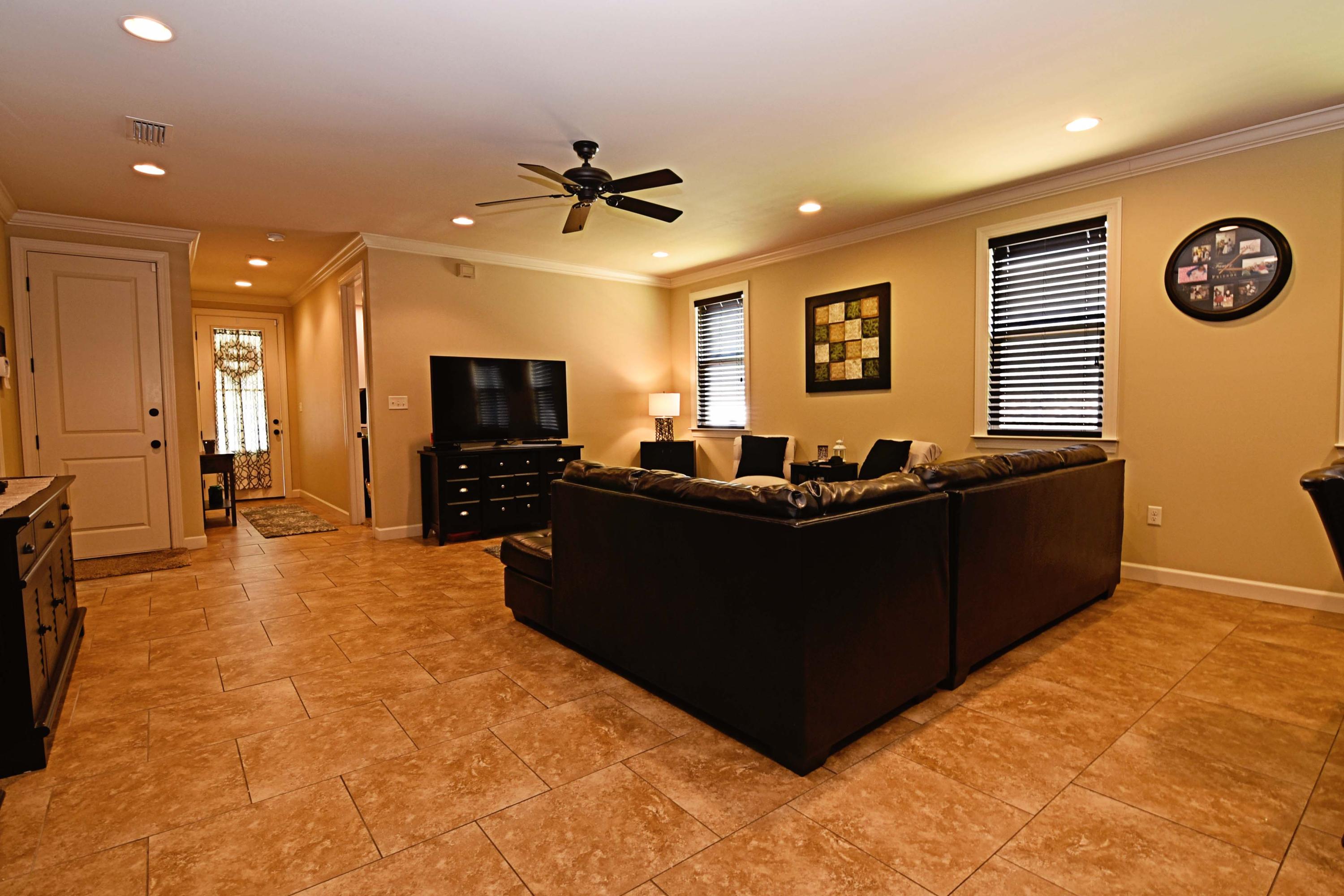 ARROWHEAD ESTATES - Residential