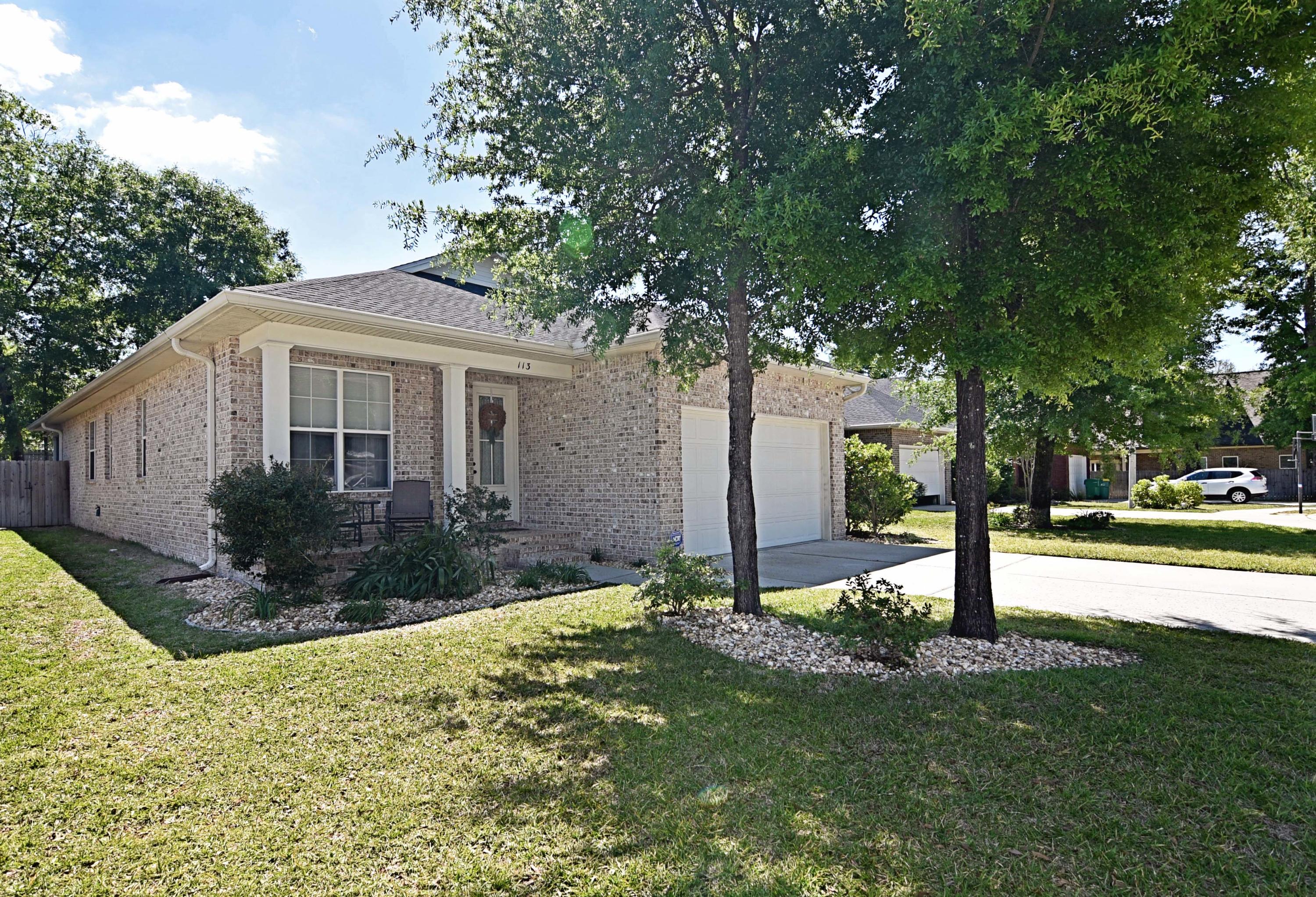 ARROWHEAD ESTATES - Residential