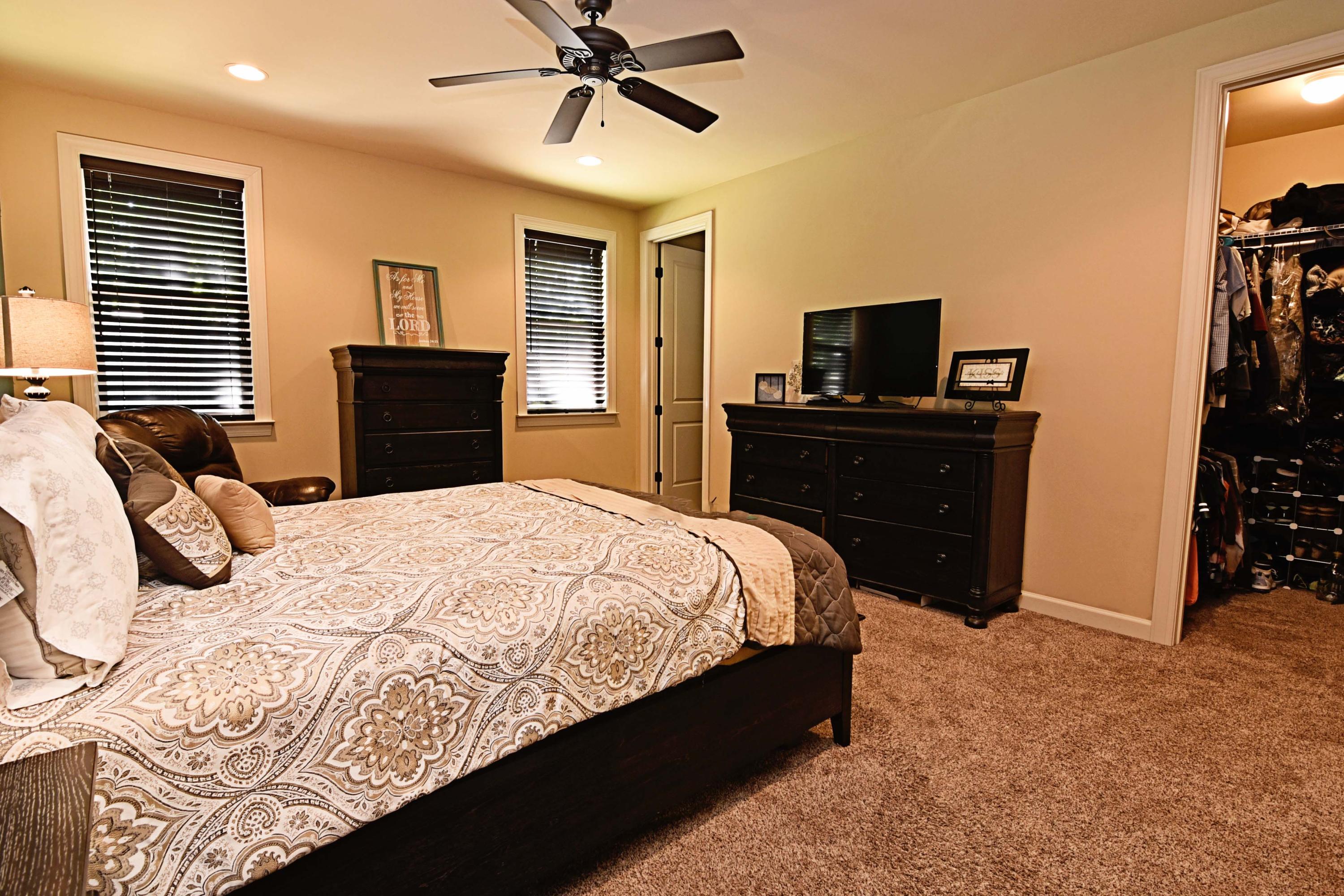 ARROWHEAD ESTATES - Residential