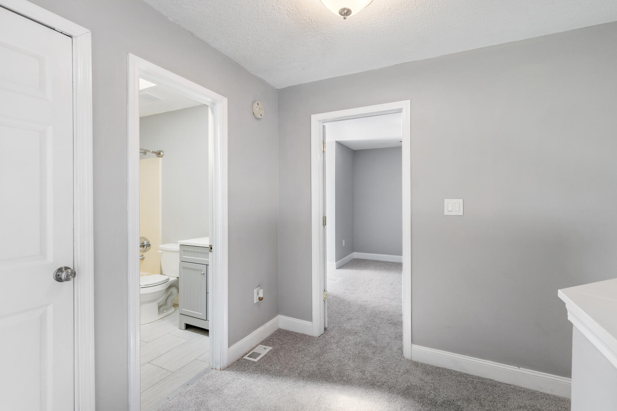 CANTERBURY WOODS - Residential