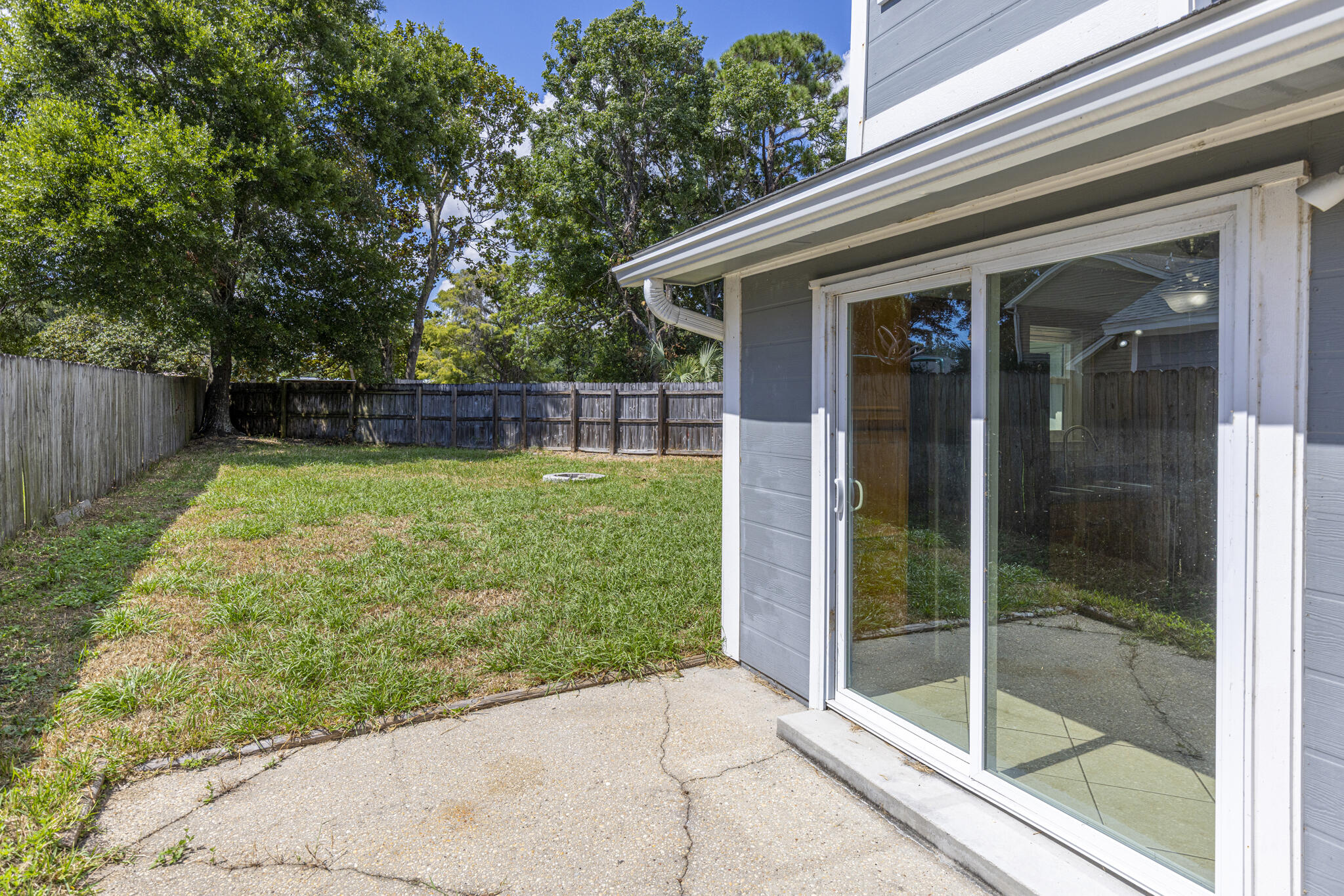 CANTERBURY WOODS - Residential