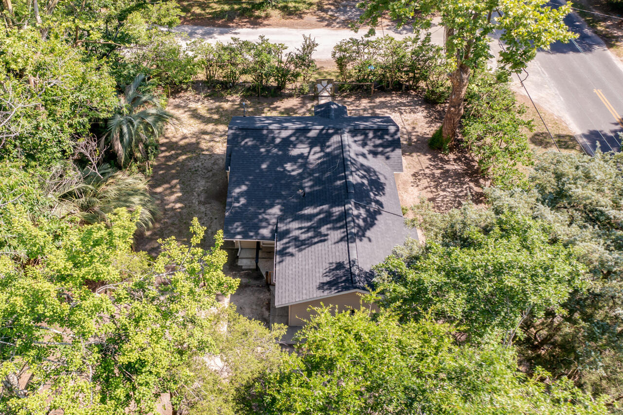 NO RECORDED SUBDIVISION - Residential