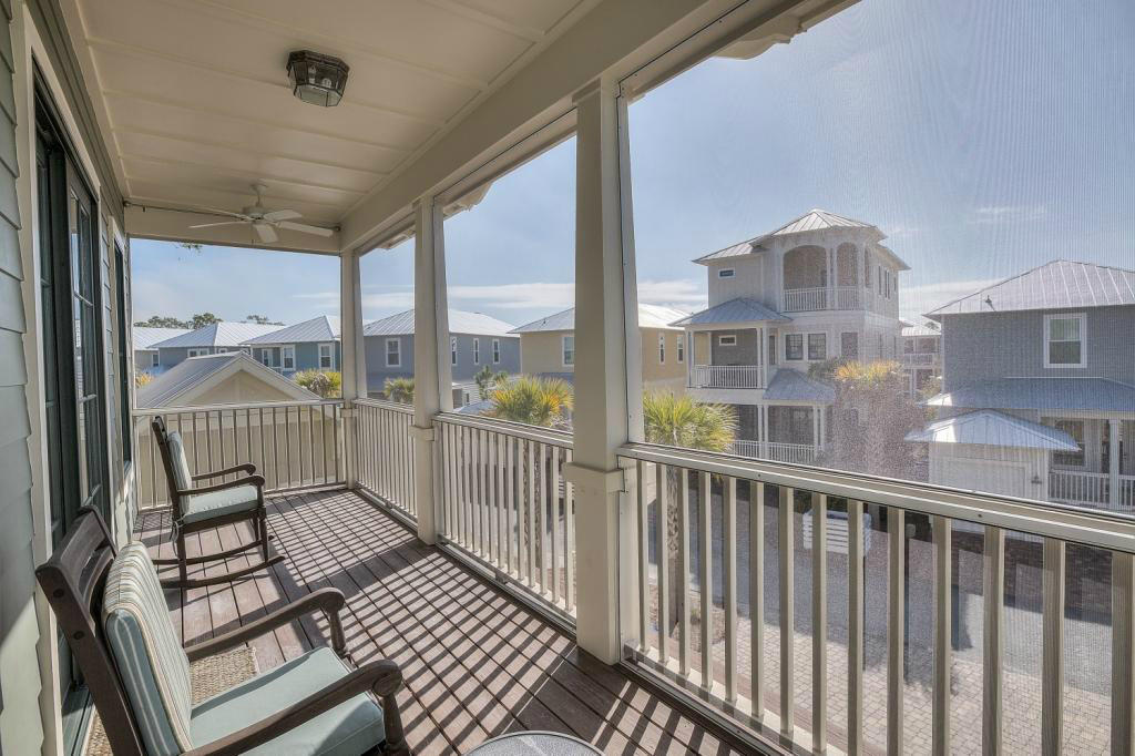 NATUREWALK AT SEAGROVE - Residential