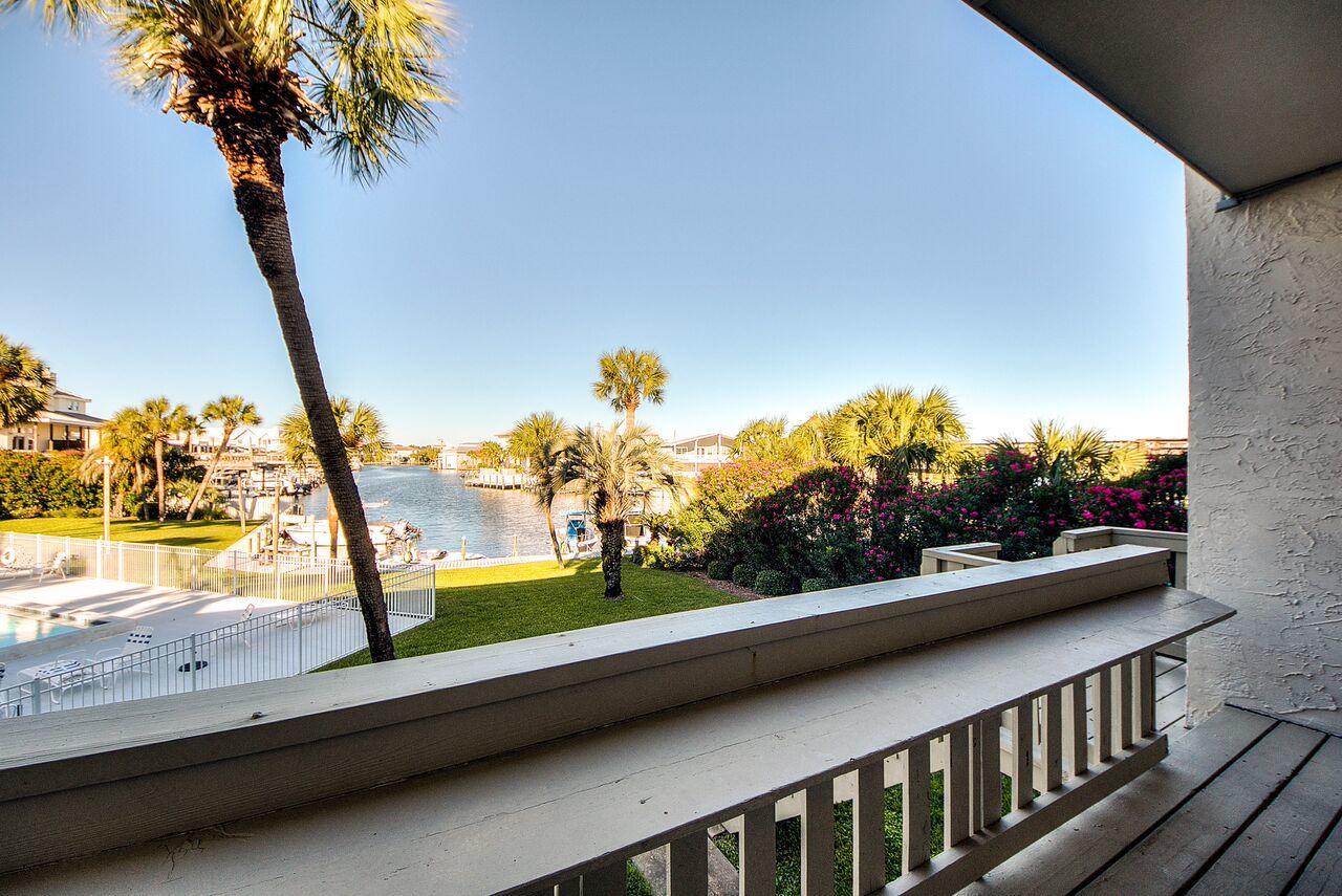 ISLA BLANCA T/H - Residential