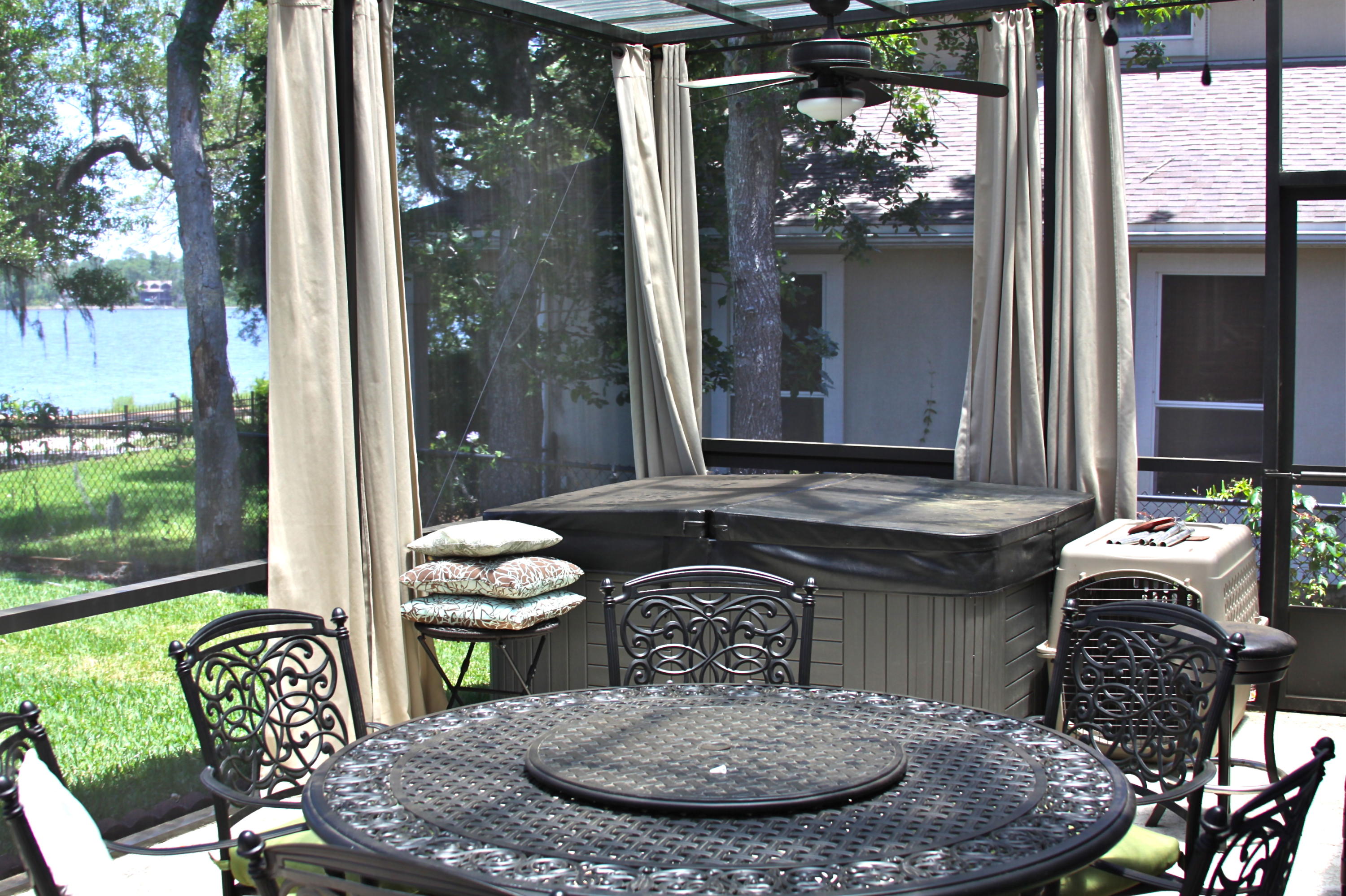 ROBLEDAL ESTATES UNIT 2 - Residential