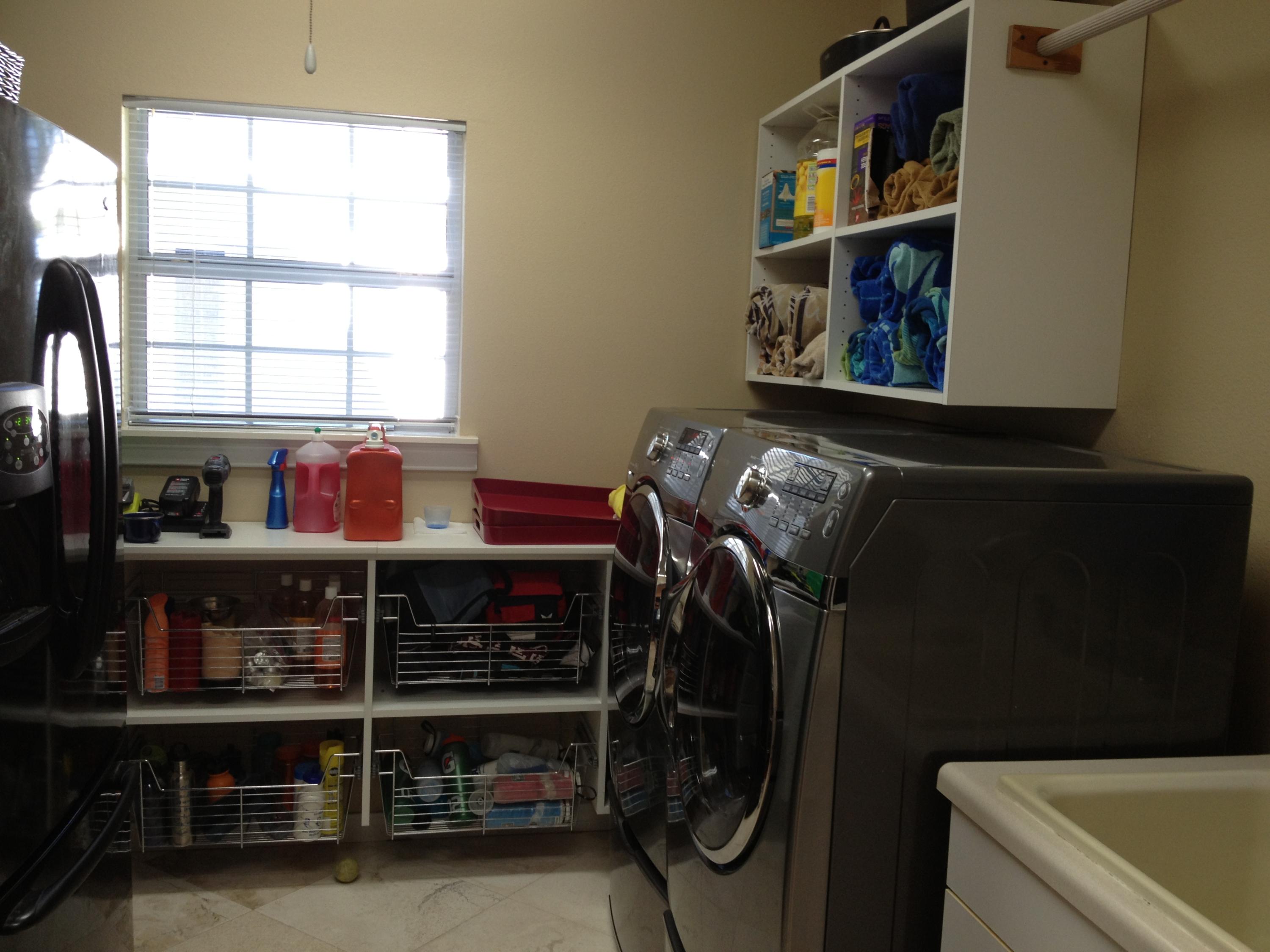 ROBLEDAL ESTATES UNIT 2 - Residential