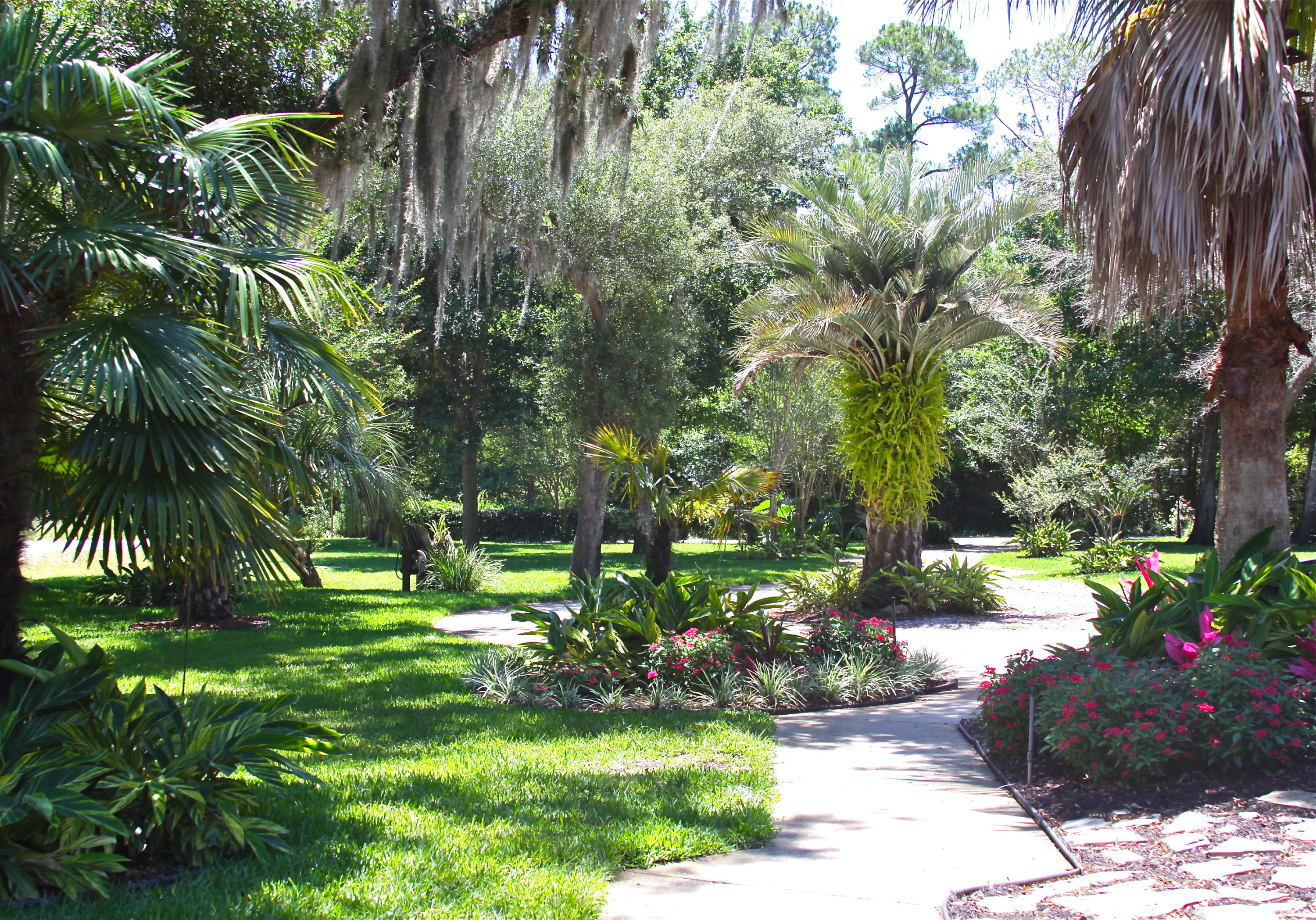 ROBLEDAL ESTATES UNIT 2 - Residential