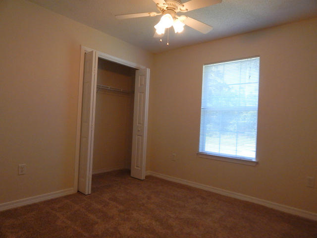 TOWN OF VILLA TASO - Residential