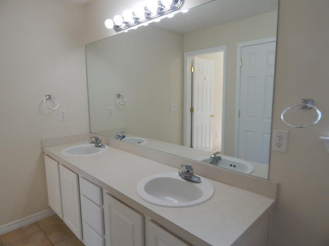 TOWN OF VILLA TASO - Residential