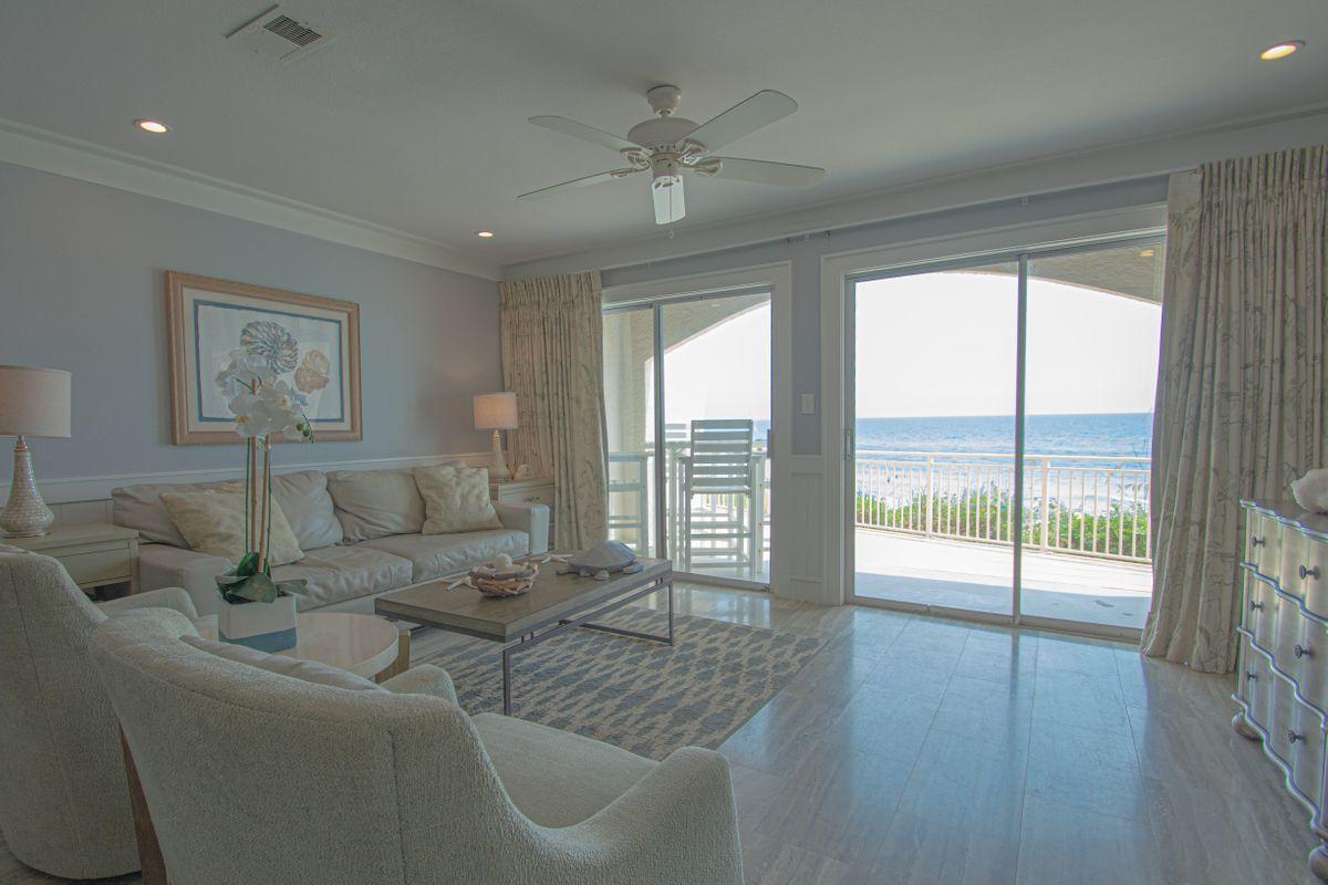 SEAGROVE BCH DUNE VILLAS PH 1 - Residential