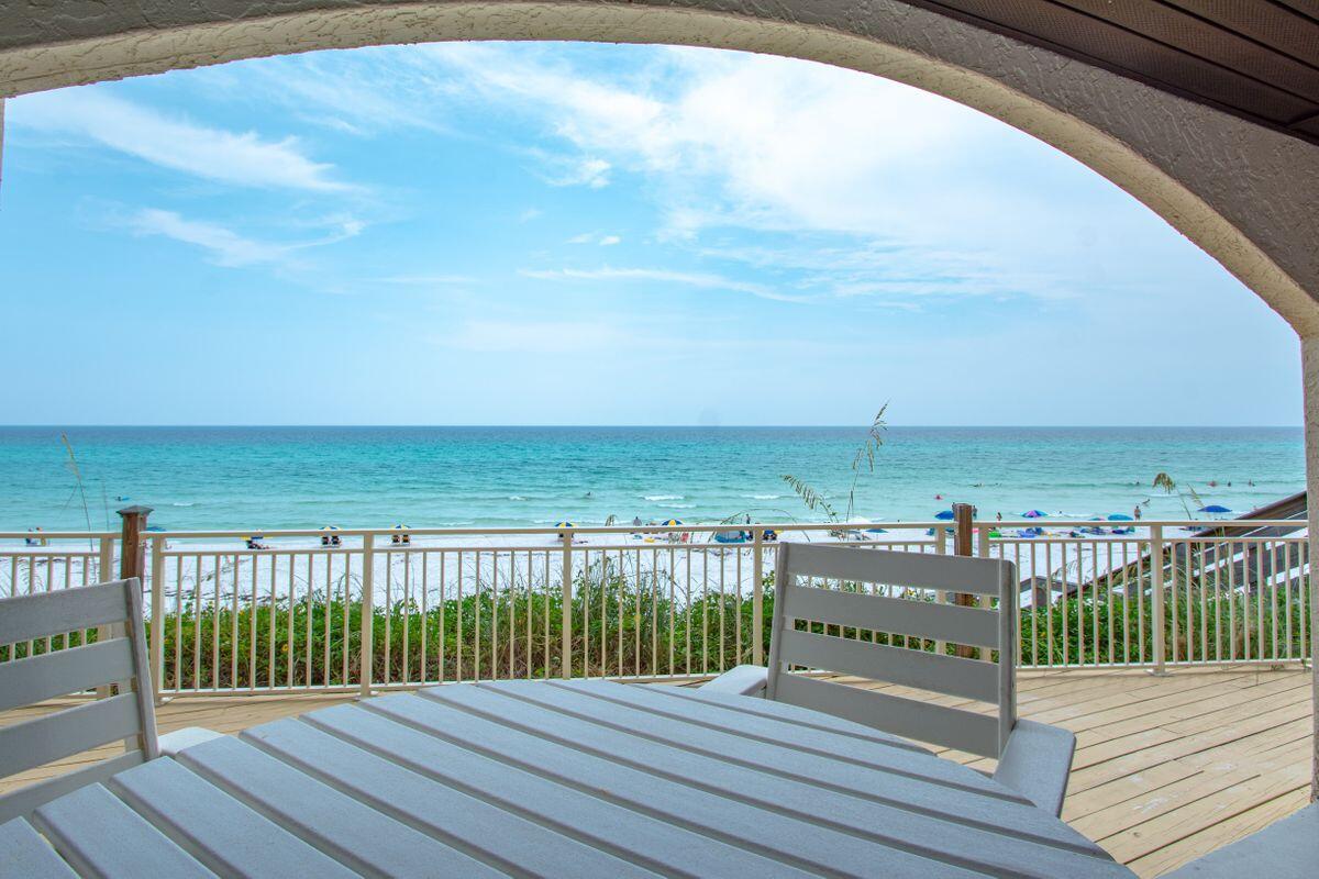 SEAGROVE BCH DUNE VILLAS PH 1 - Residential