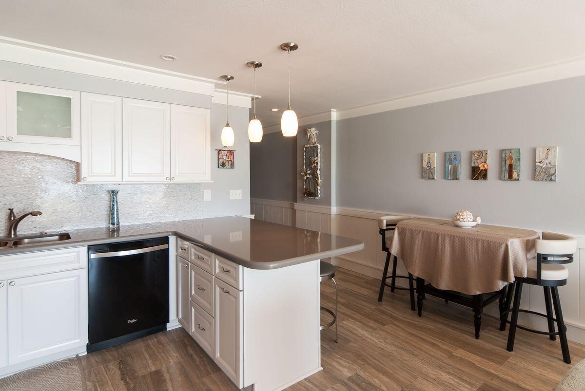 SEAGROVE BCH DUNE VILLAS PH 1 - Residential