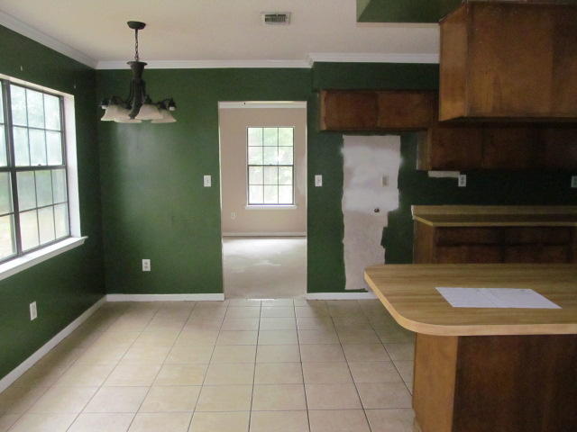 VICTORIA GARDENS - Residential