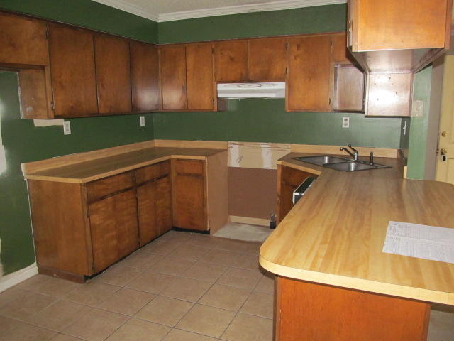 VICTORIA GARDENS - Residential