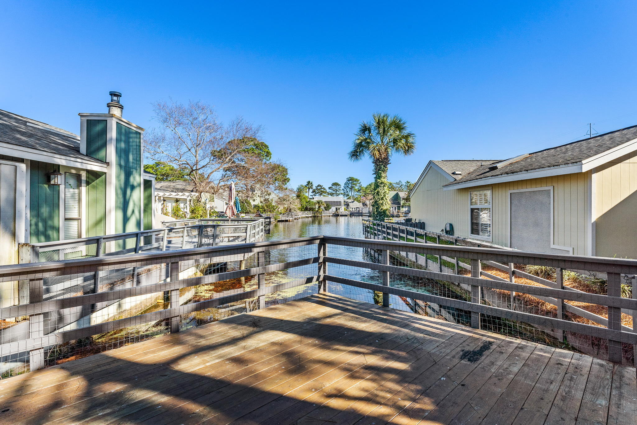 LINKSIDE VILLAGE UNIT 1 - Residential