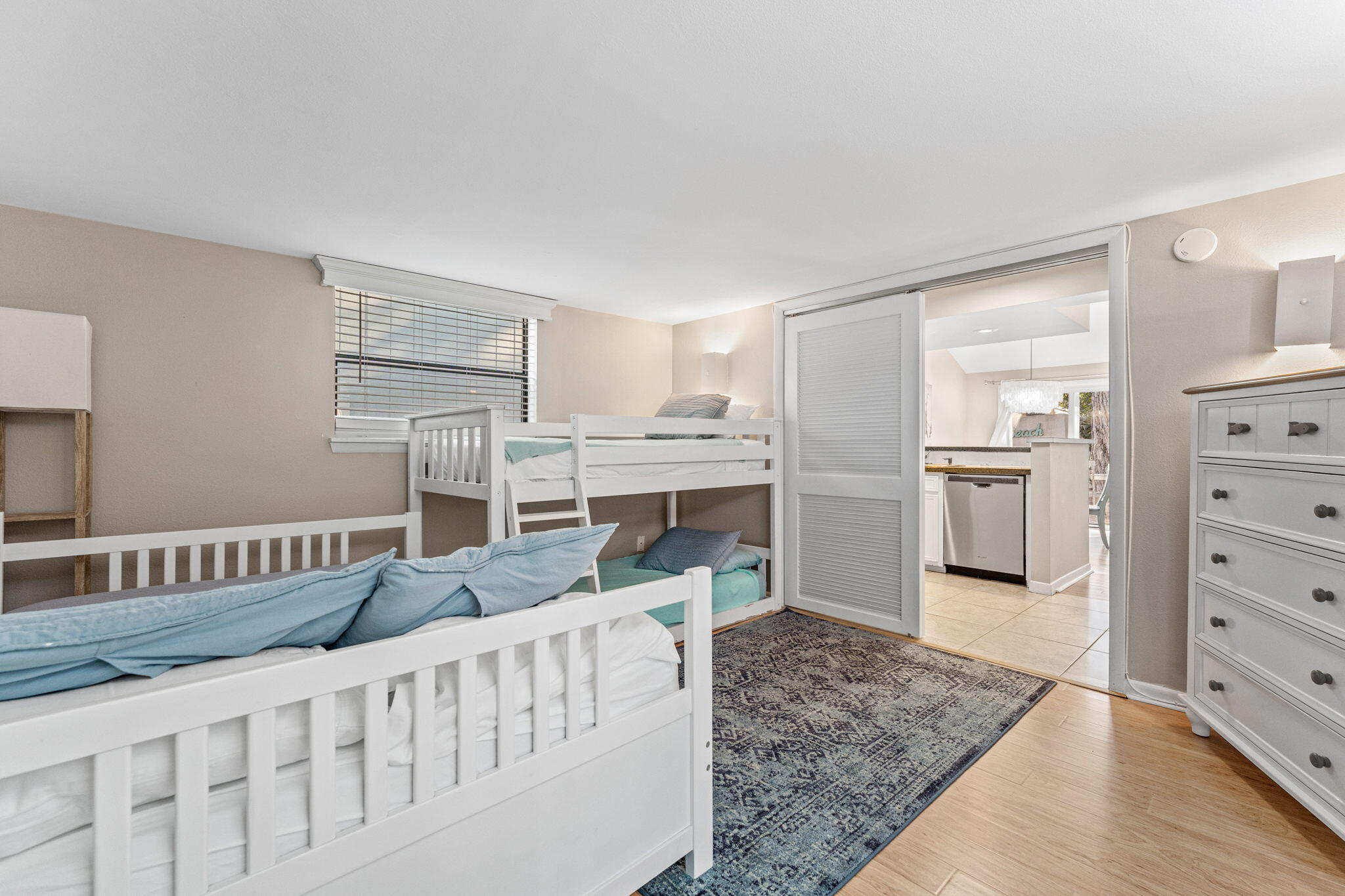 LINKSIDE VILLAGE UNIT 1 - Residential