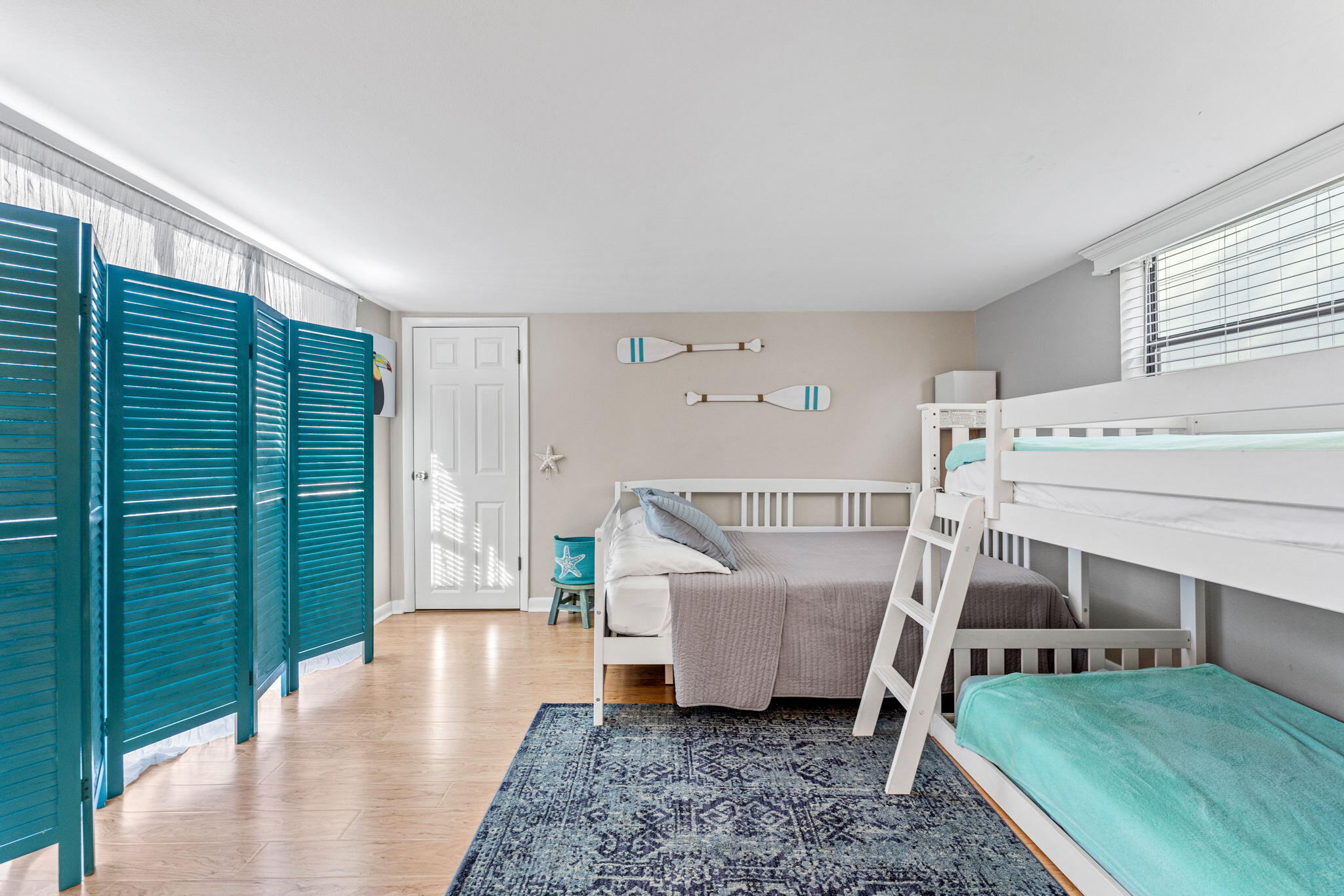 LINKSIDE VILLAGE UNIT 1 - Residential