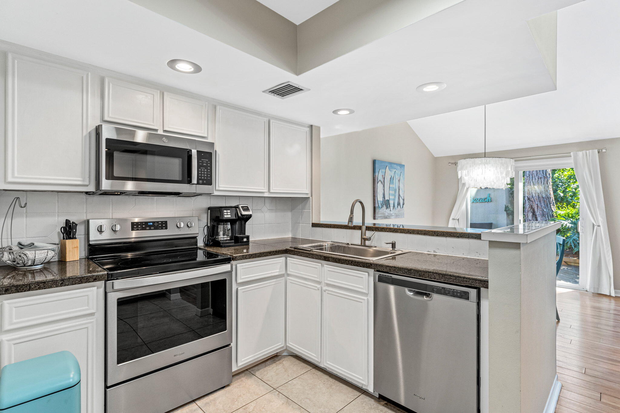 LINKSIDE VILLAGE UNIT 1 - Residential