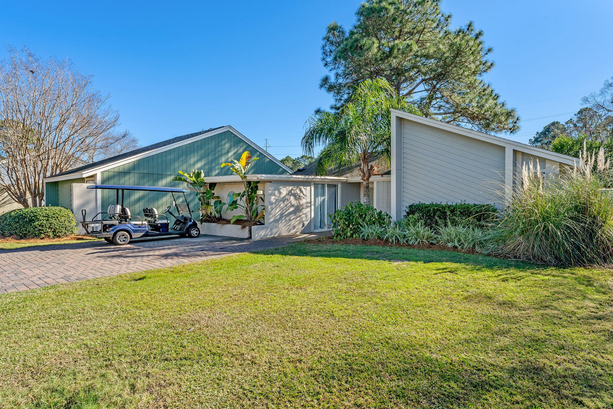 LINKSIDE VILLAGE UNIT 1 - Residential