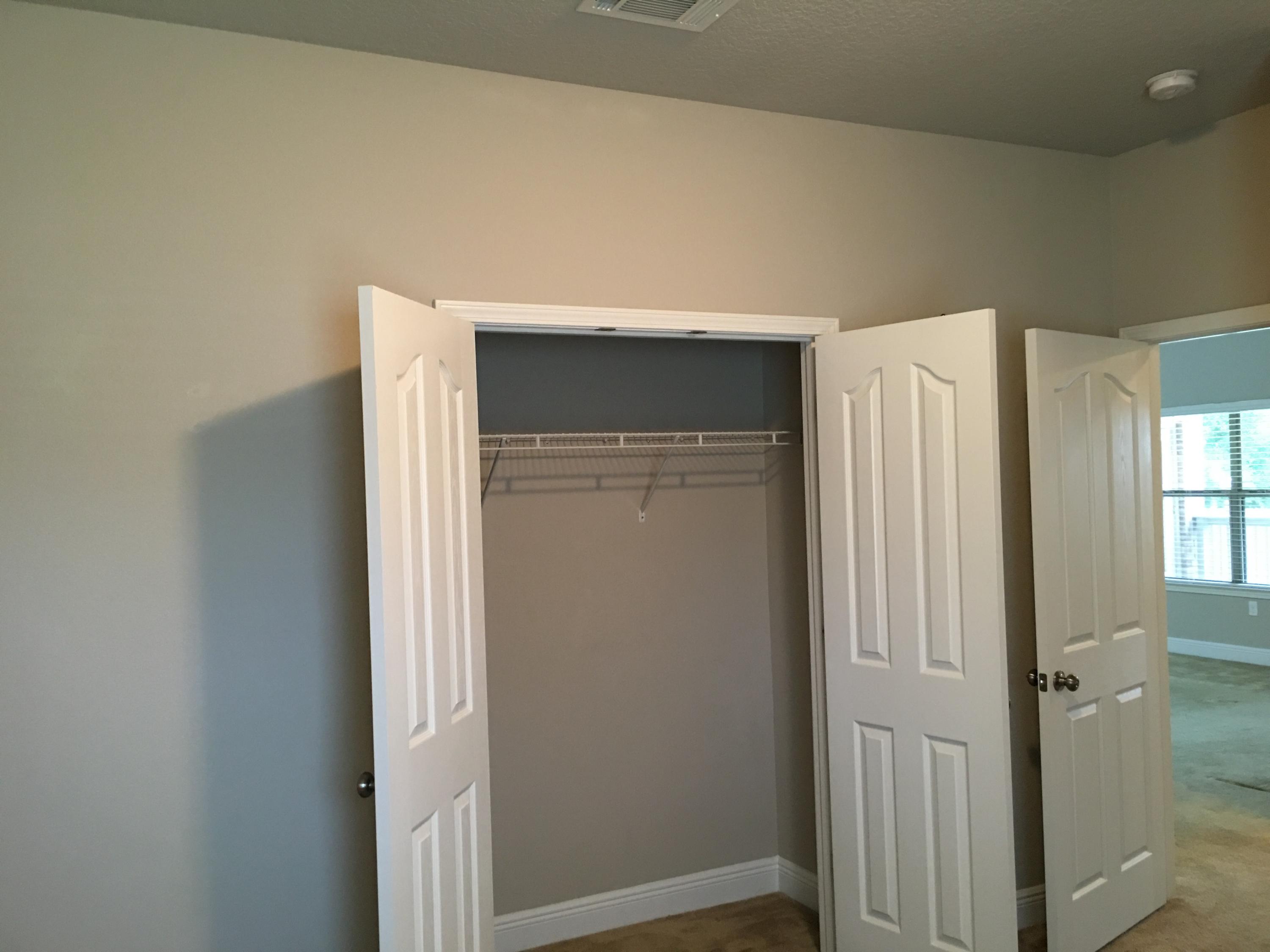 FOX VALLEY - Residential