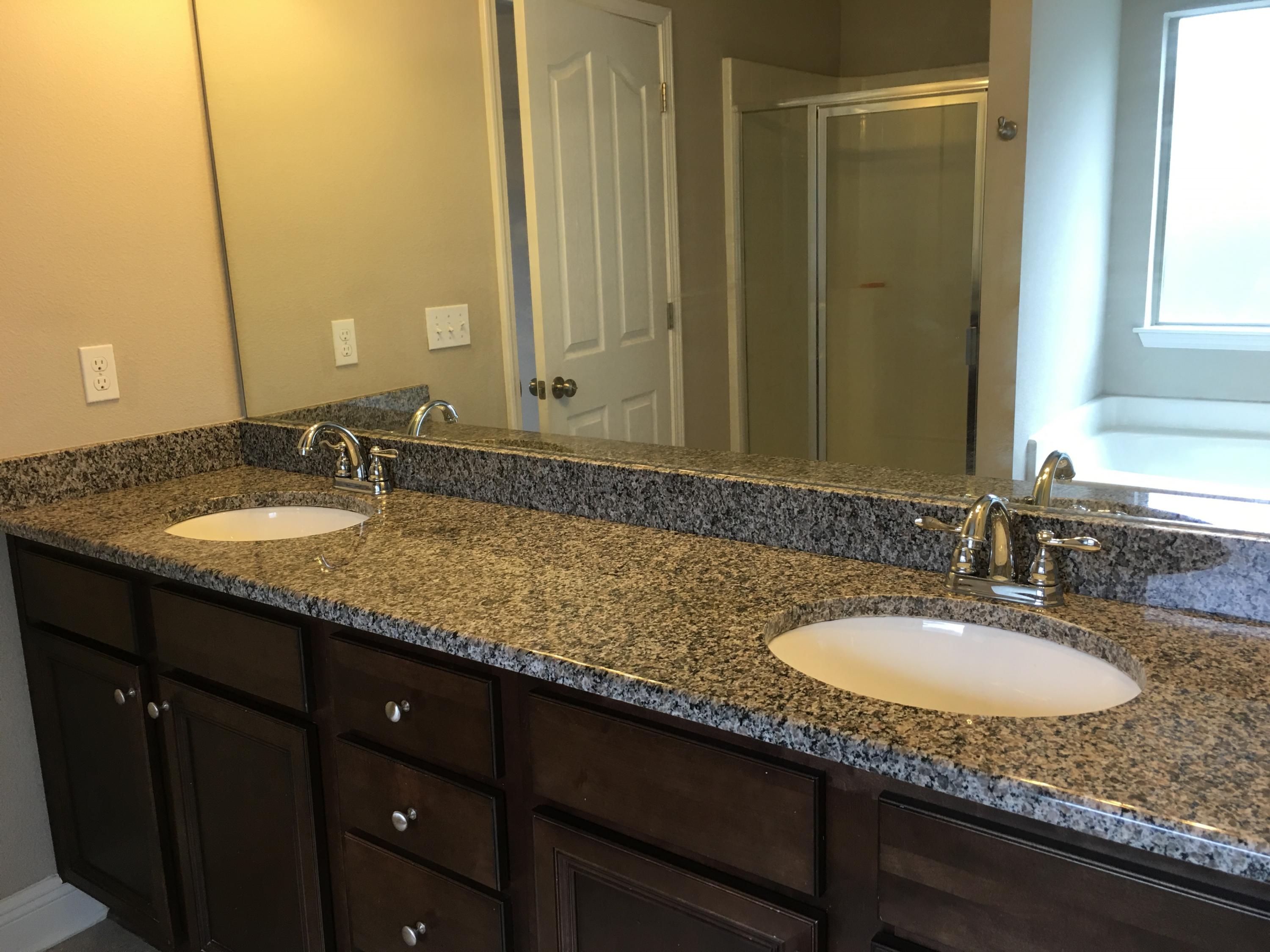 FOX VALLEY - Residential