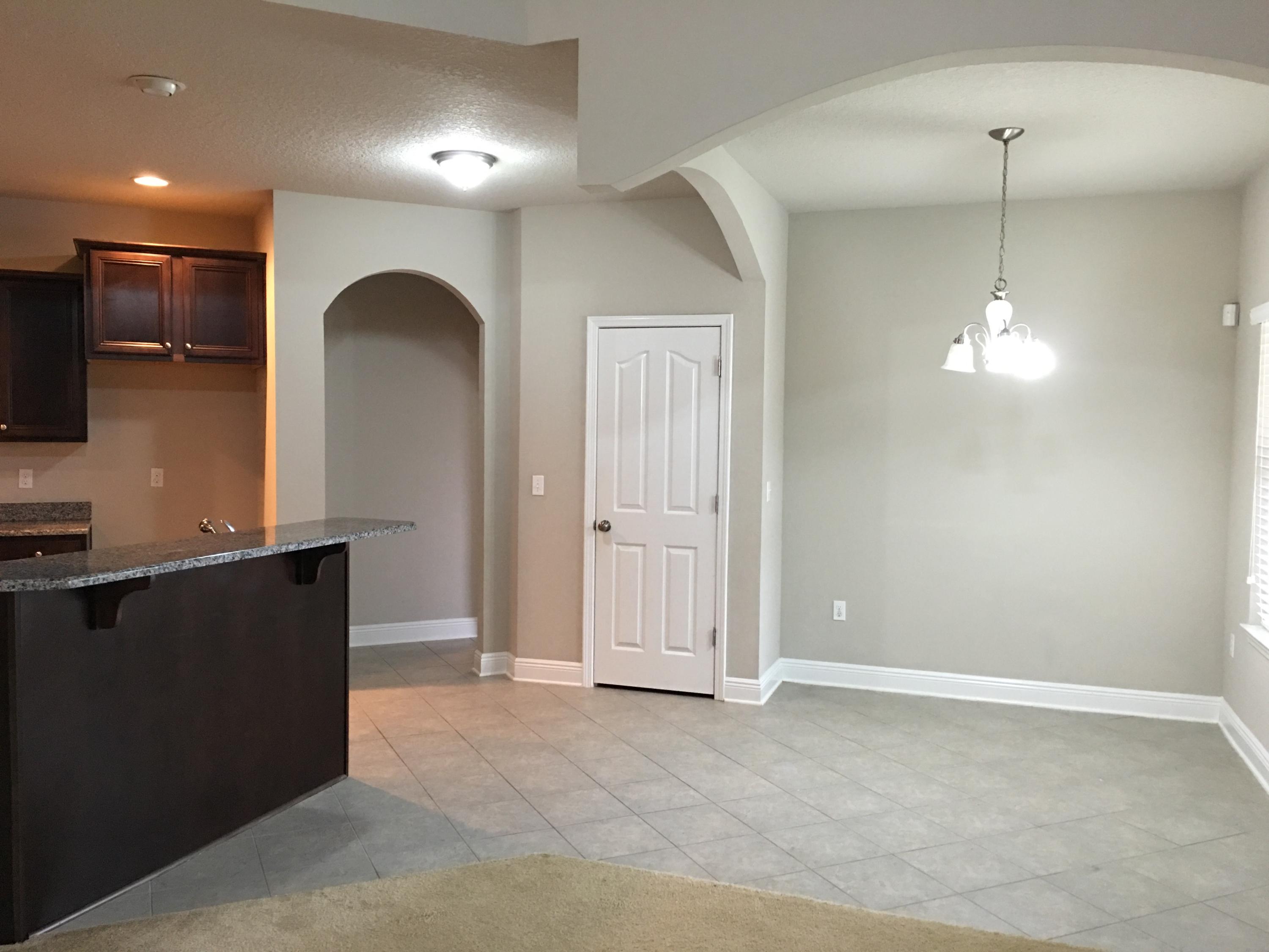 FOX VALLEY - Residential