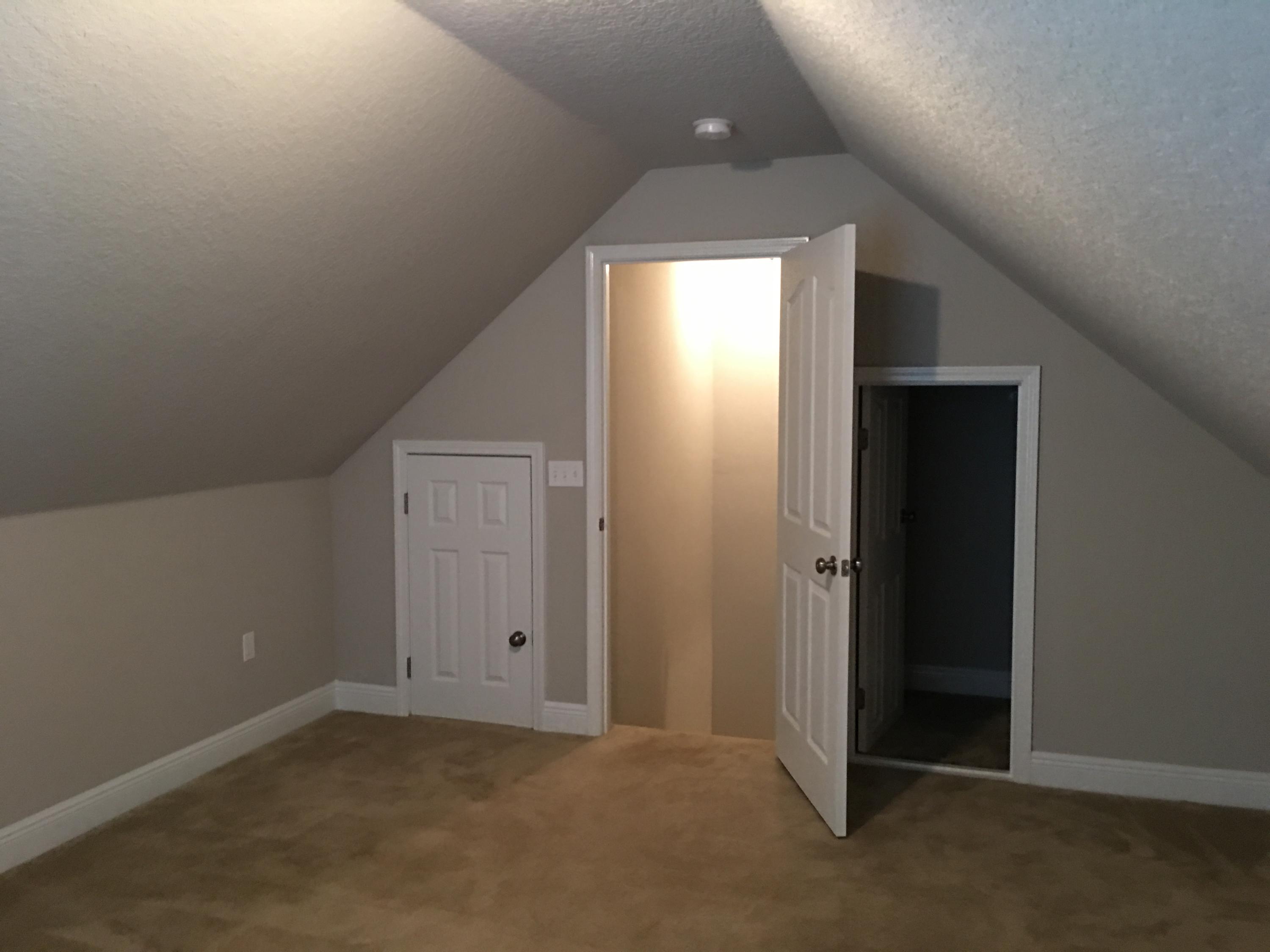 FOX VALLEY - Residential