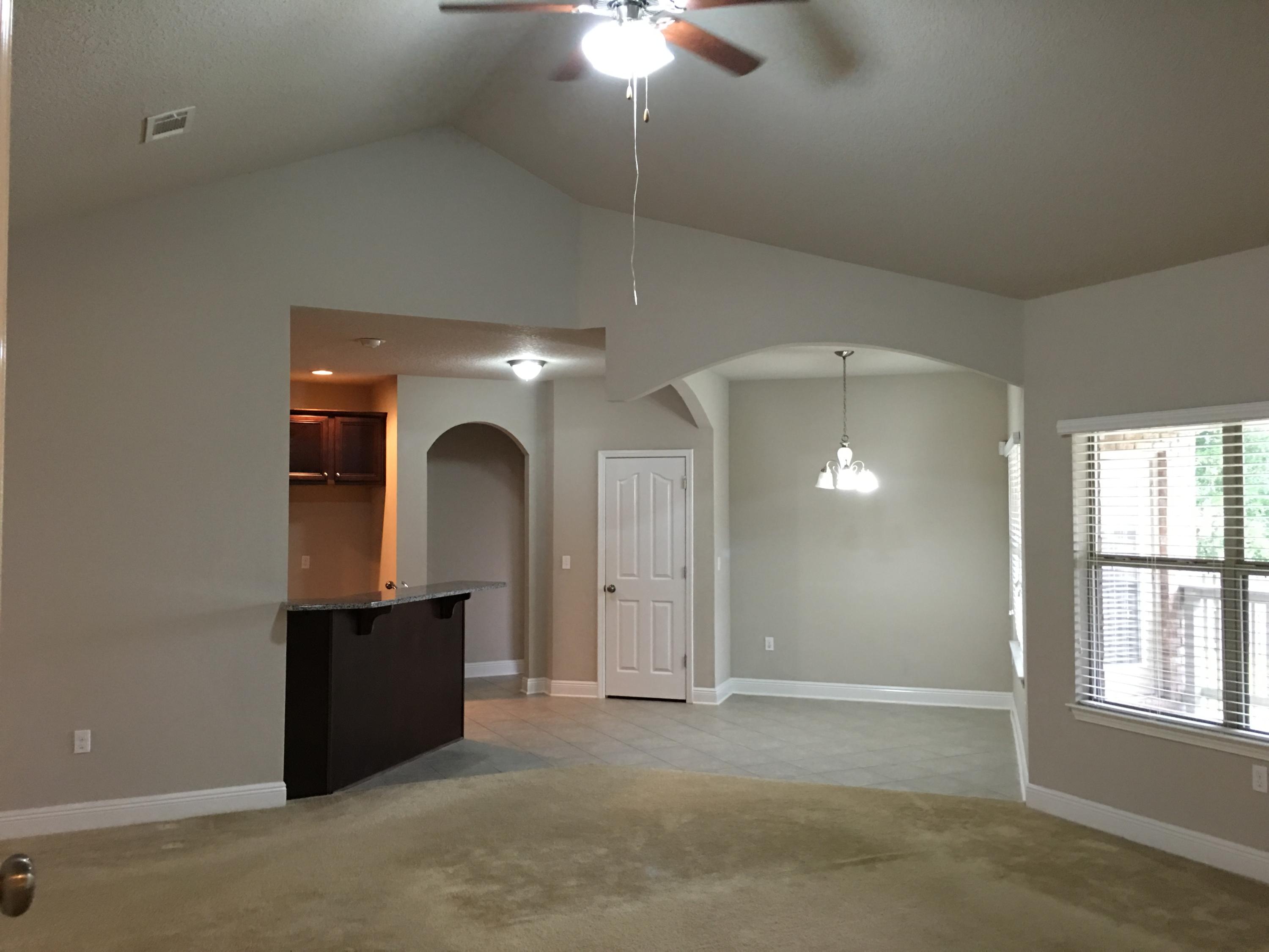 FOX VALLEY - Residential