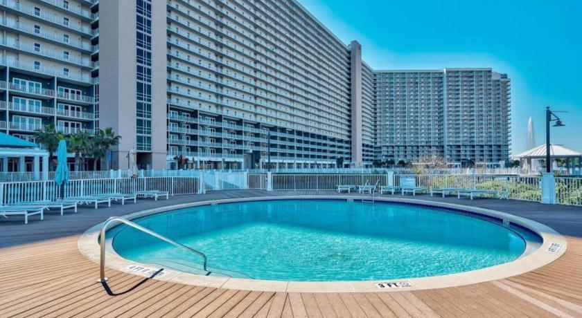 Laketown Wharf - Residential