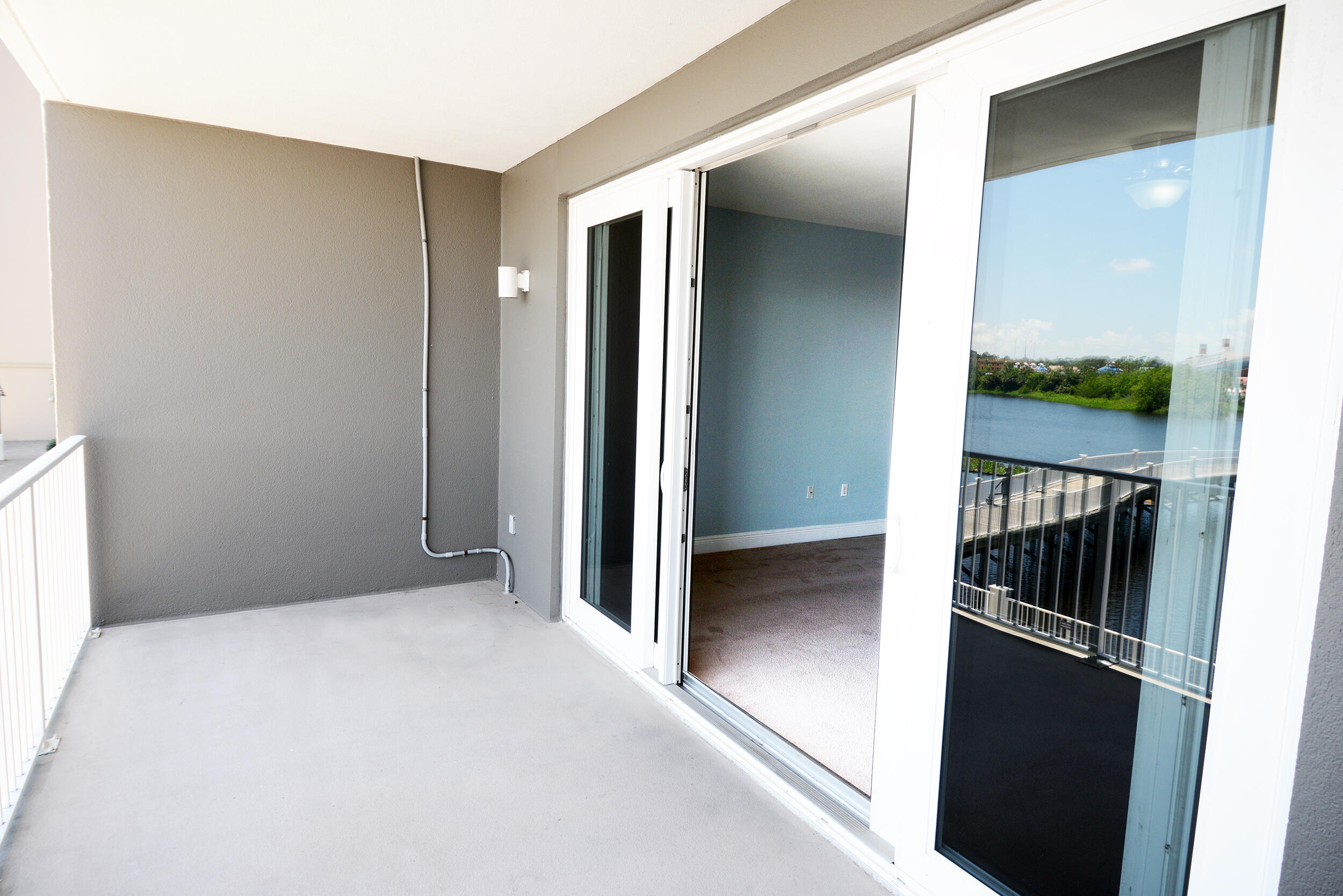 Laketown Wharf - Residential