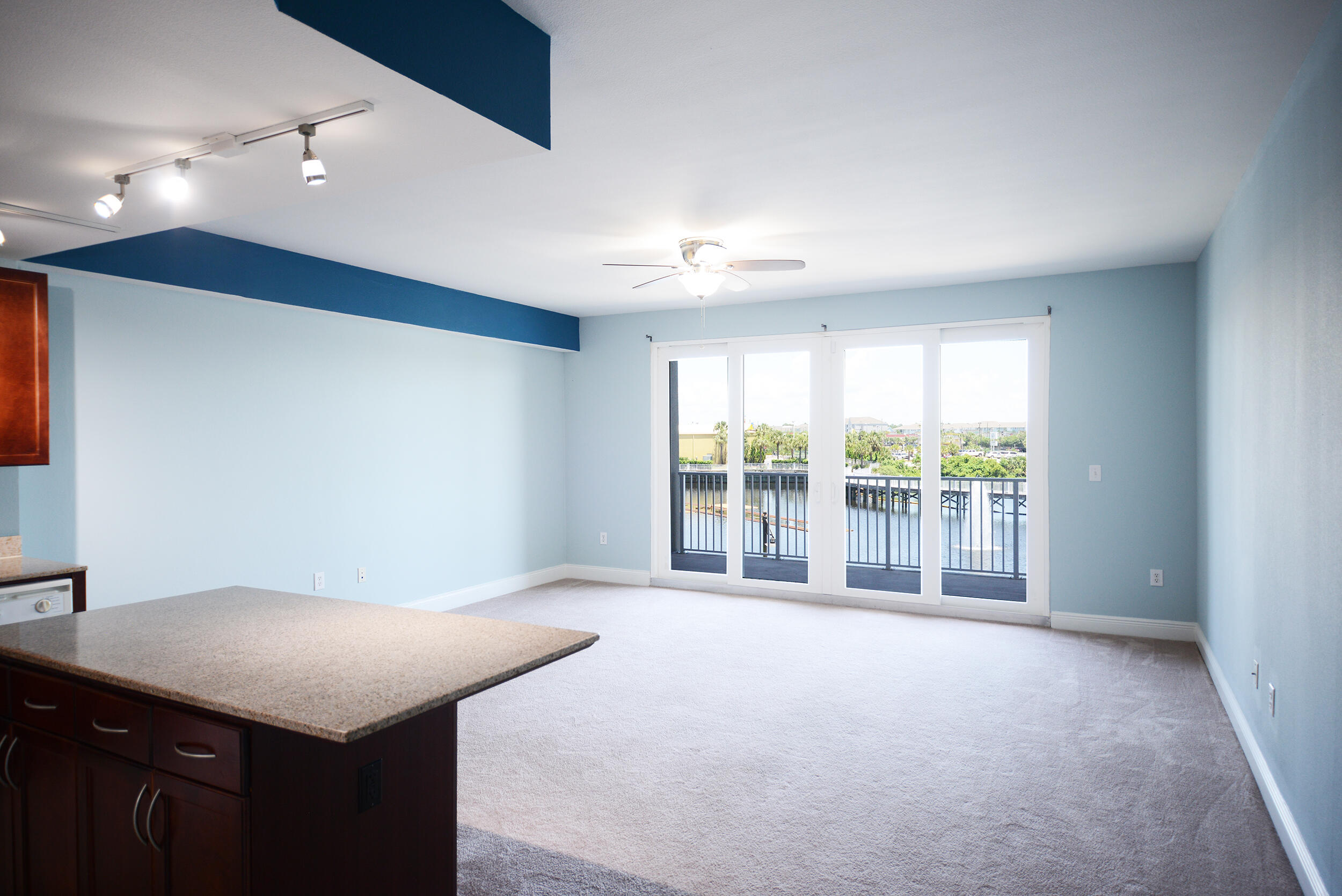 Laketown Wharf - Residential
