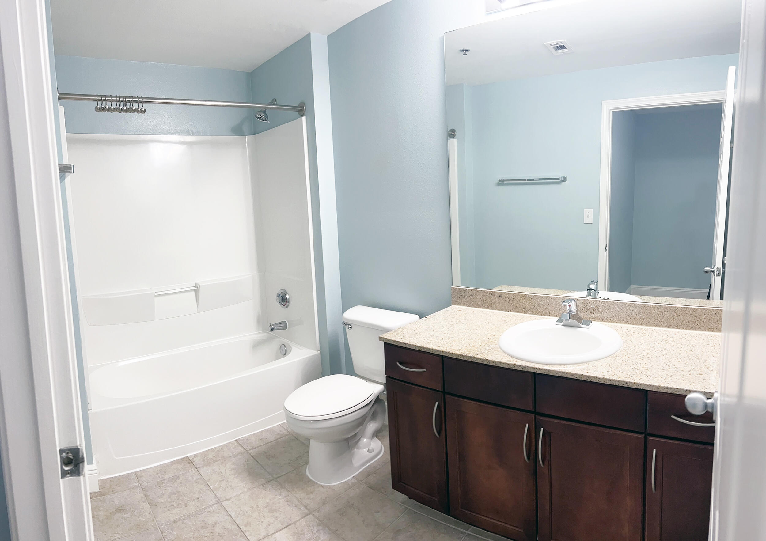 Laketown Wharf - Residential