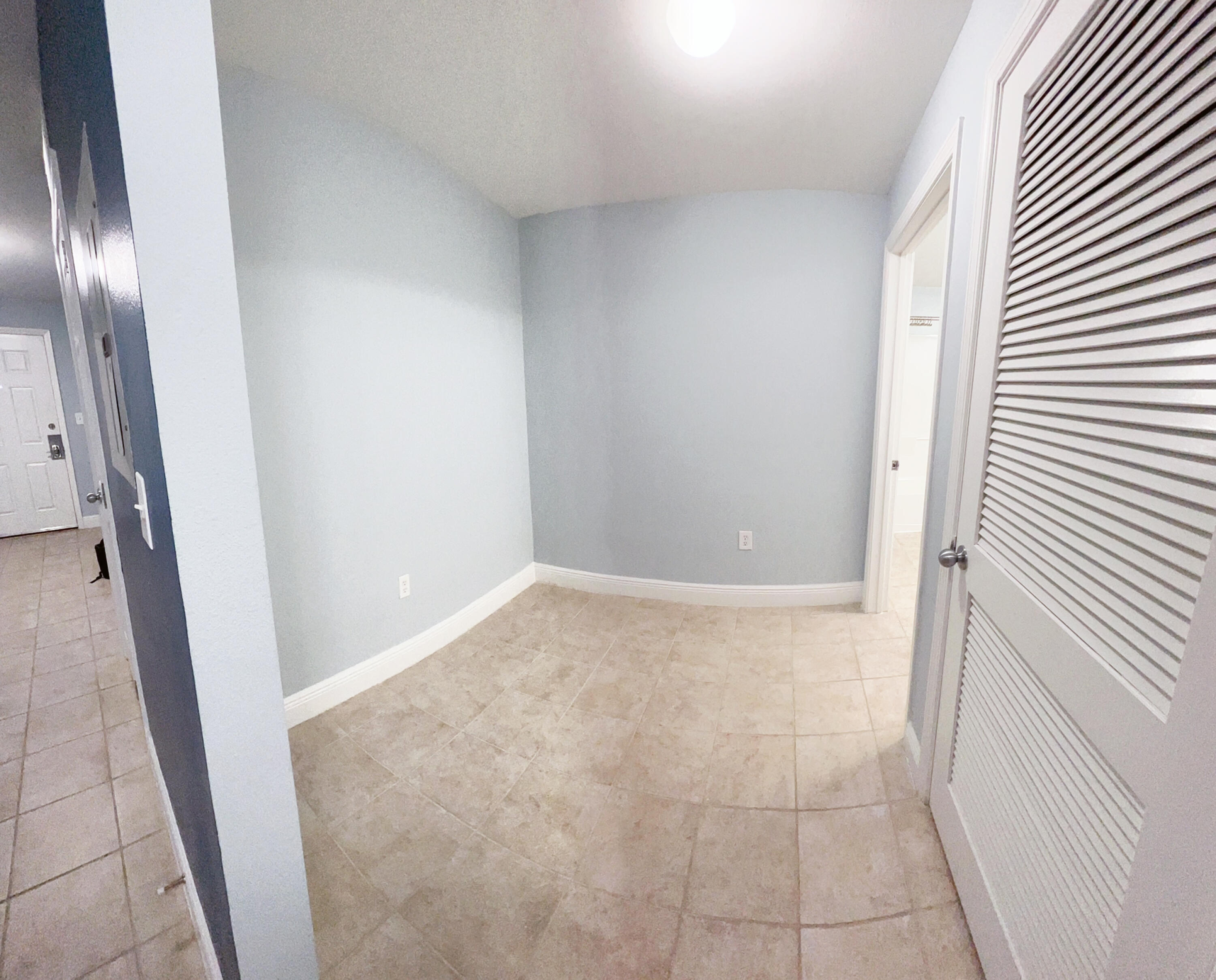 Laketown Wharf - Residential