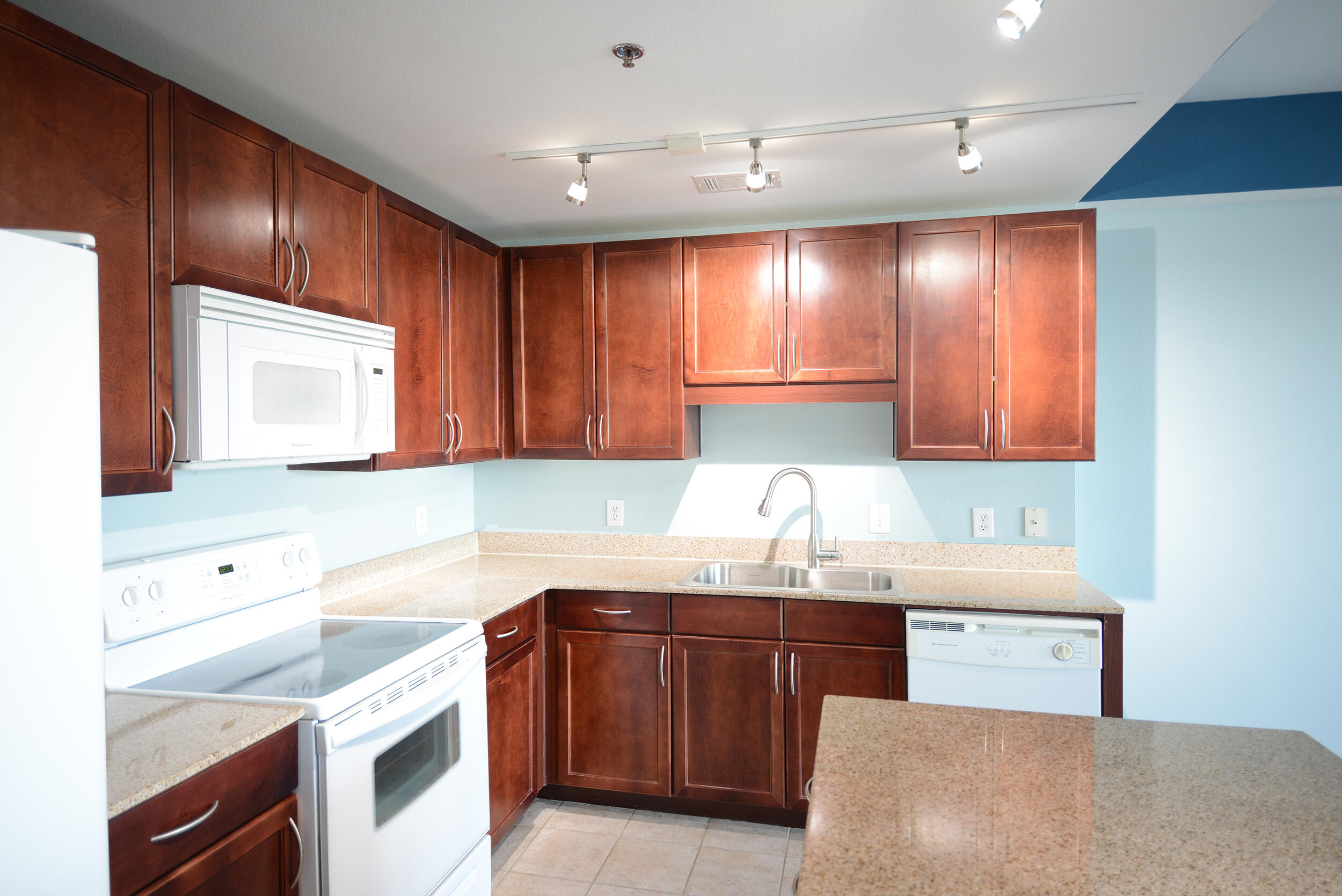 Laketown Wharf - Residential