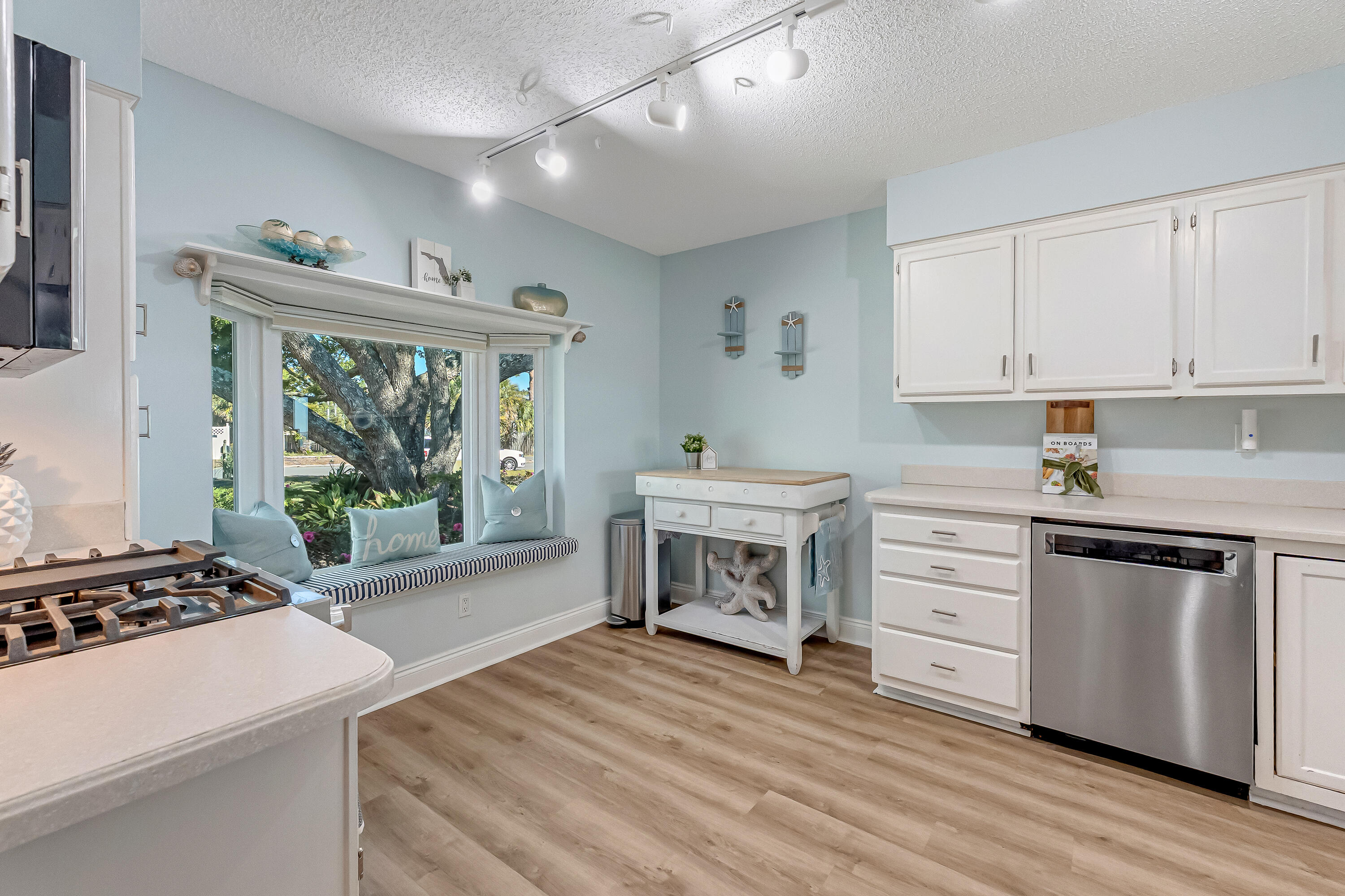 BAL HARBOUR OF SHALIMAR - Residential