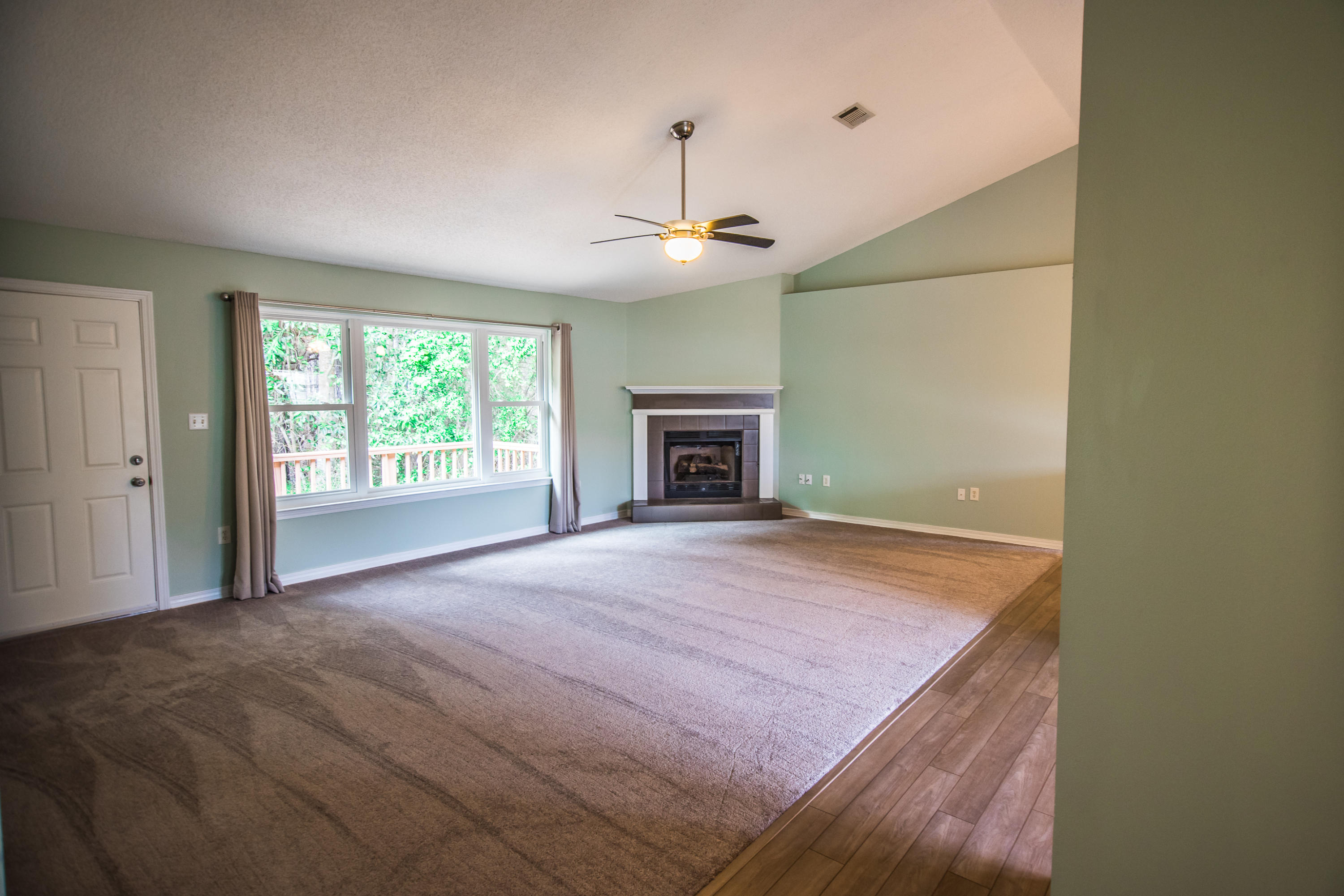 INDIAN WOODS - Residential