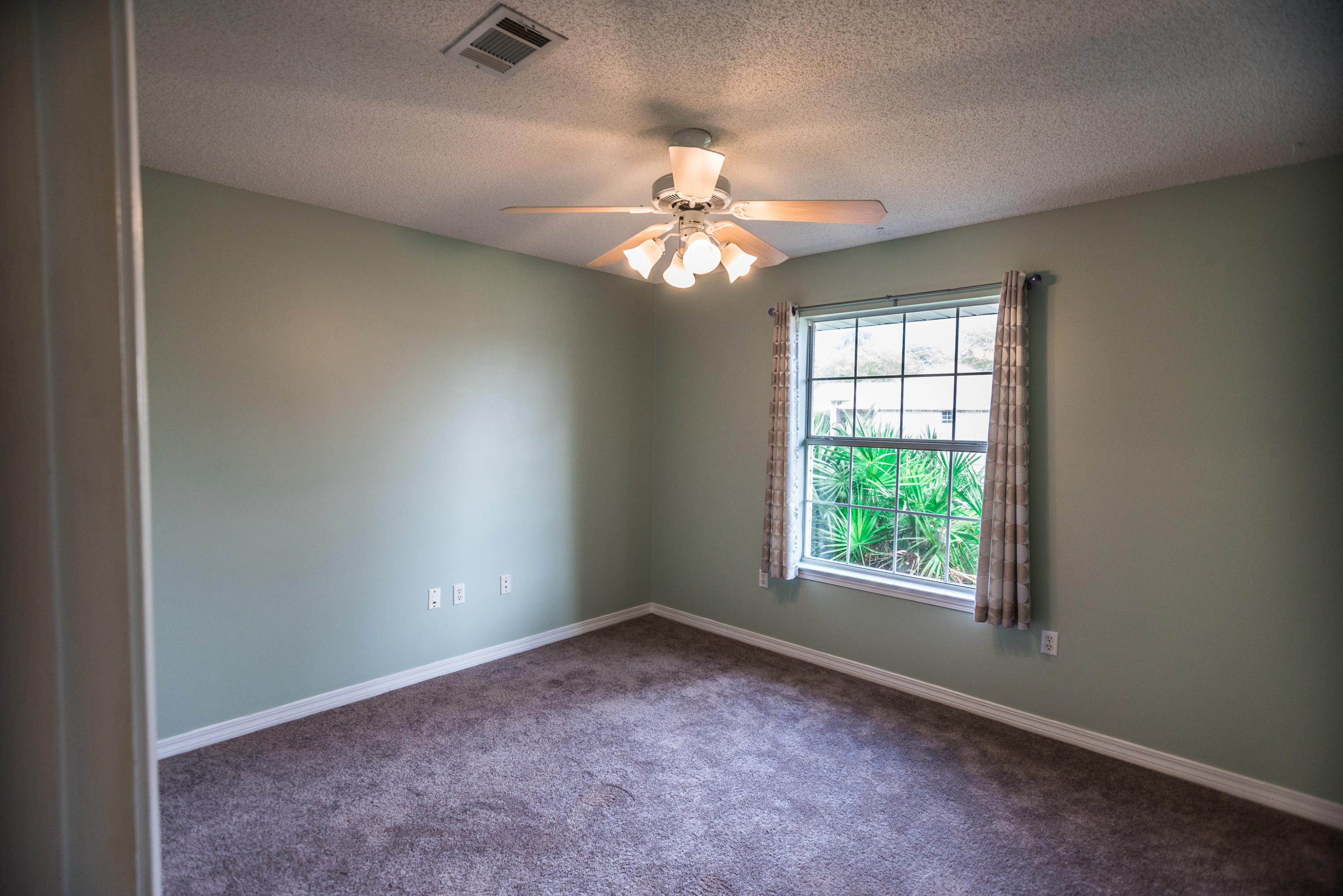 INDIAN WOODS - Residential