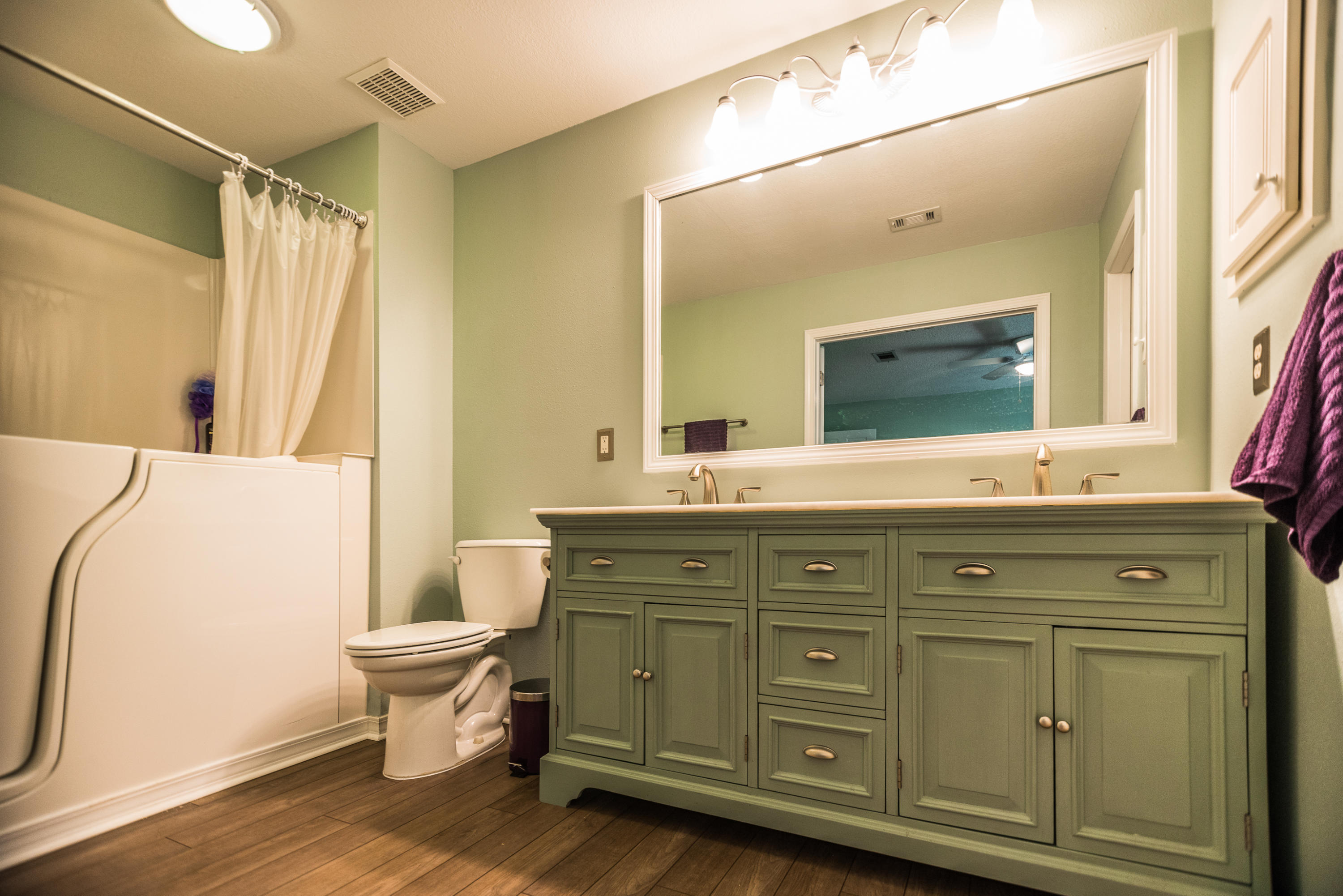 INDIAN WOODS - Residential